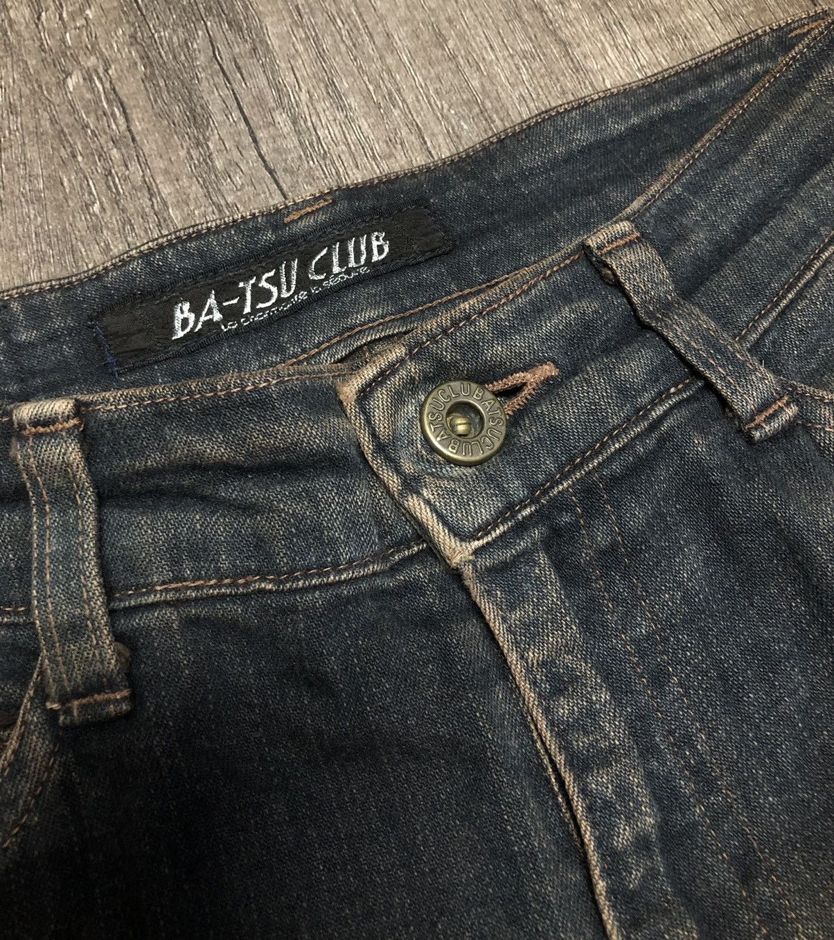 If Six Was Nine × Le Grande Bleu (L.G.B.) VINTAGE BA-TSU CLUB DIV JEANS (Unisex) Size US 30 / EU 46 - 18 Thumbnail