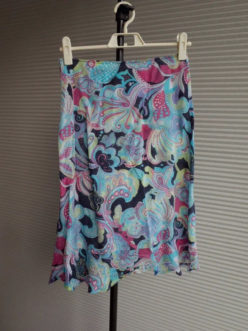 Comme des Garcons Comme Des Garcons size S Printed paisley trumpet skirt in Size 23" - 2 Thumbnail