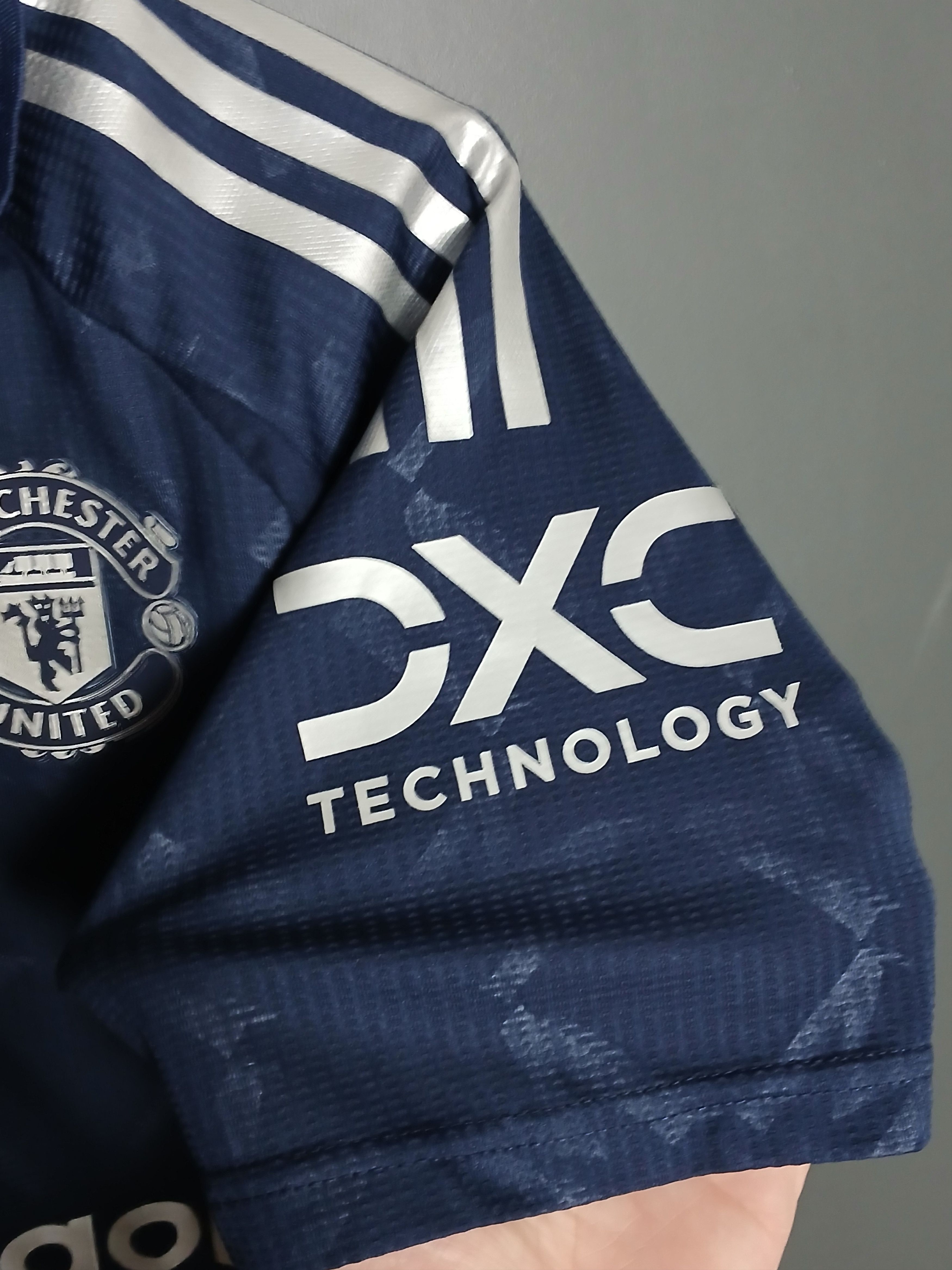Other Manchester United 24/25 Away Football Jersey T-Shirt Size US M / EU 48-50 / 2 - 5 Thumbnail
