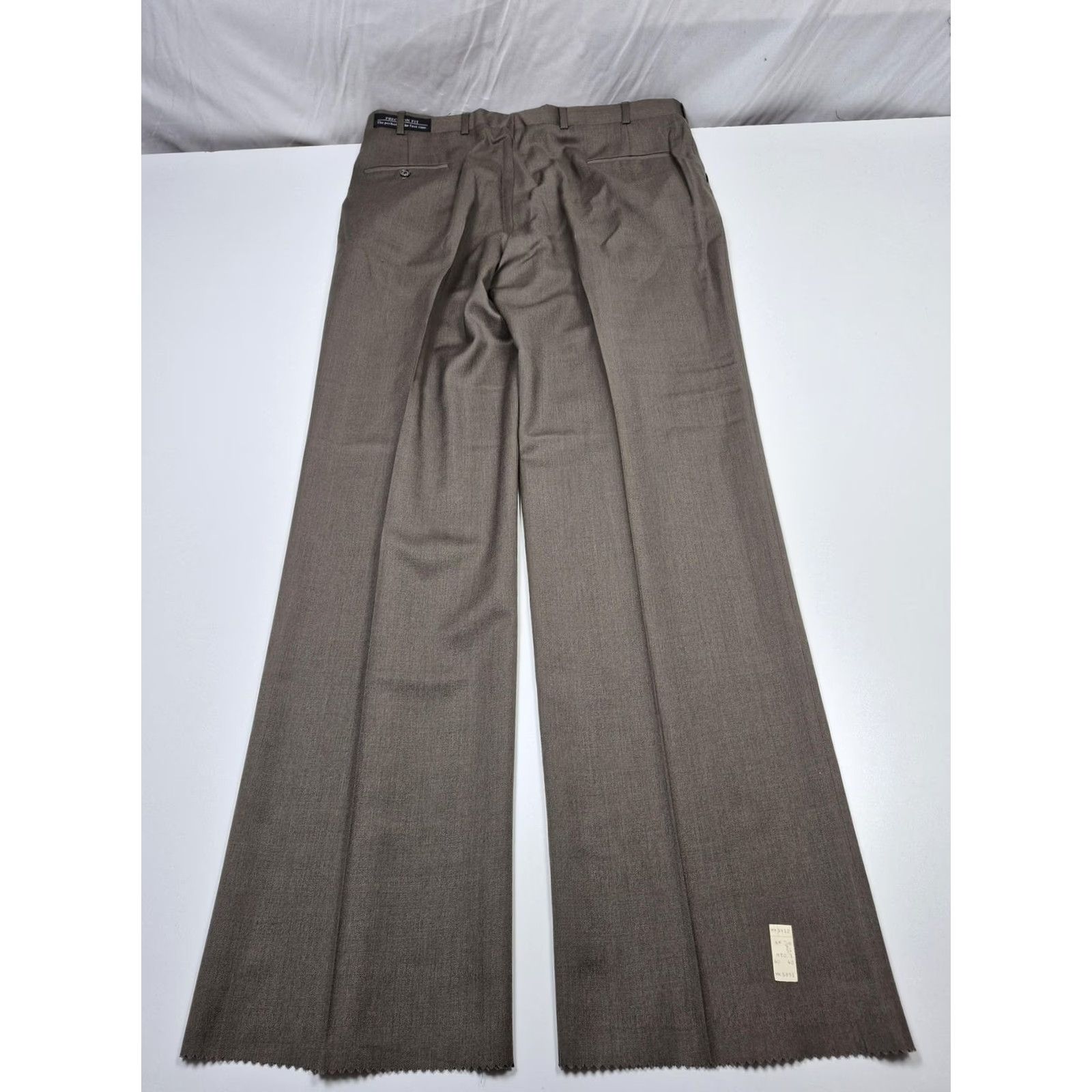Vintage VINTAGE Precision Fit Dress Pants Mens 40x36 Brown Wool Pleated Unhemmed Super 100s Size US 40 / EU 56 - 6 Thumbnail