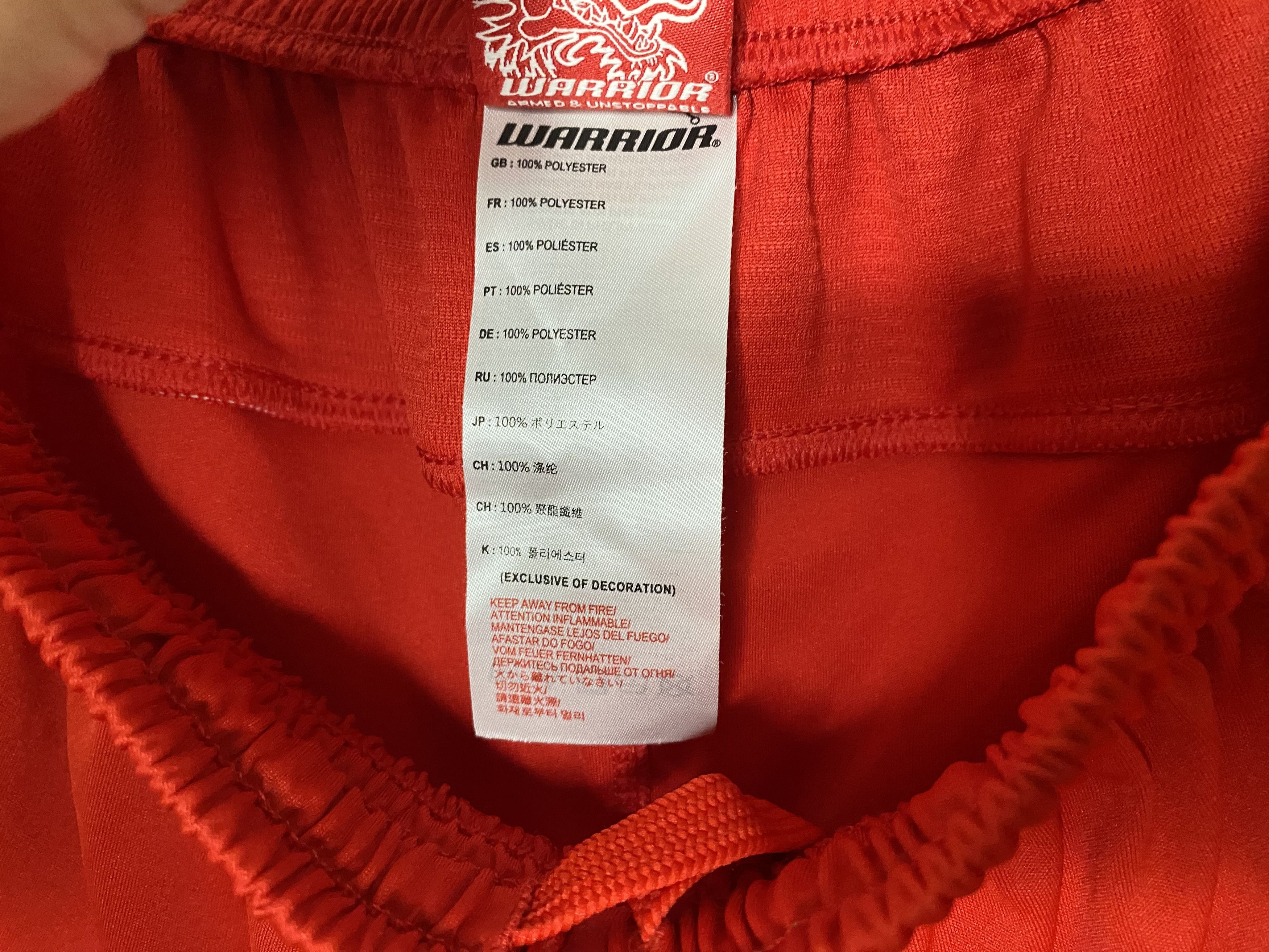 Warrior LIVERPOOL 2014 2015 HOME FOOTBALL SOCCER SHORTS WARRIOR Size US 36 / EU 52 - 7 Thumbnail