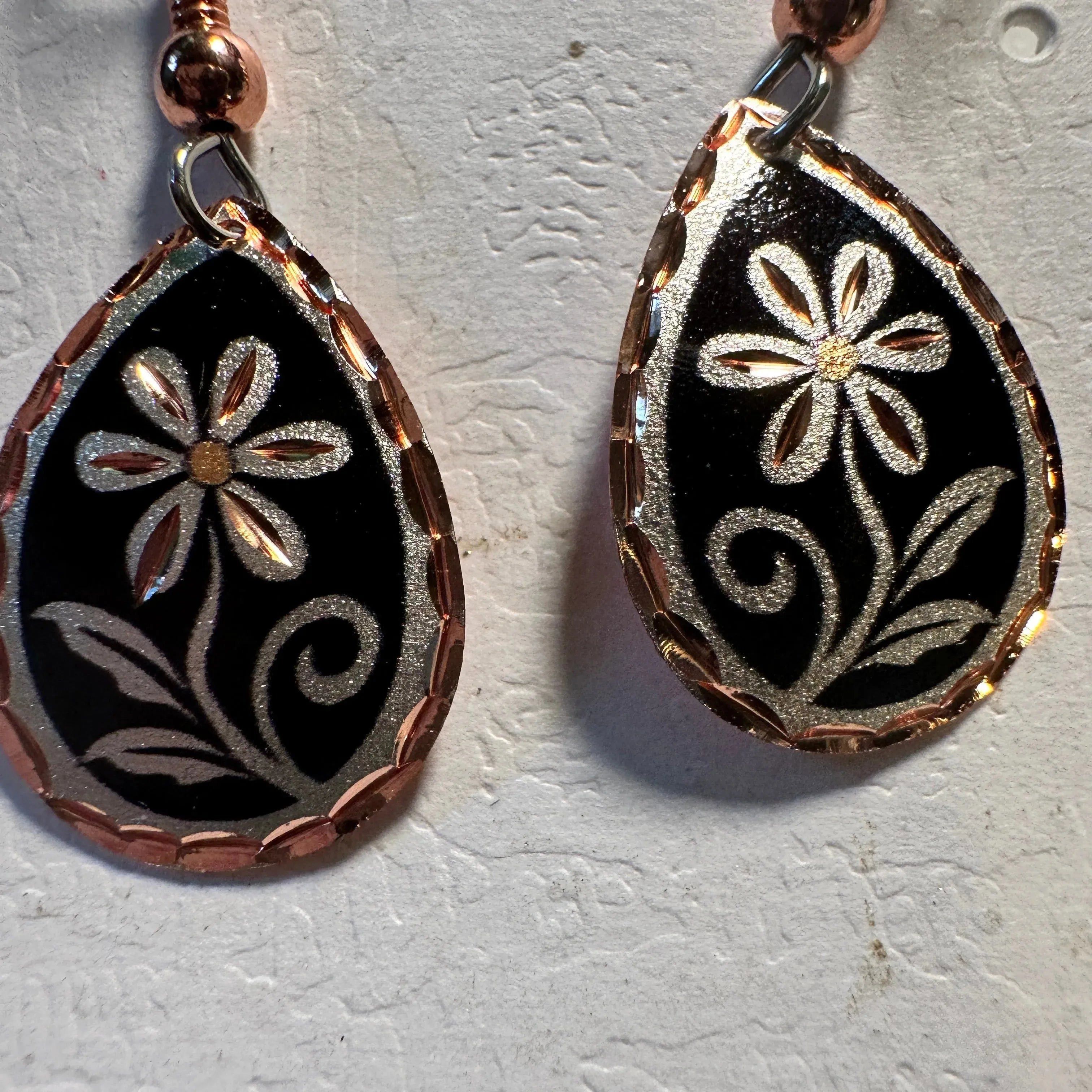 Other Handcrafted Boho Copper Earrings, Floral Wire Black Drop Ea Size ONE SIZE - 1 Thumbnail