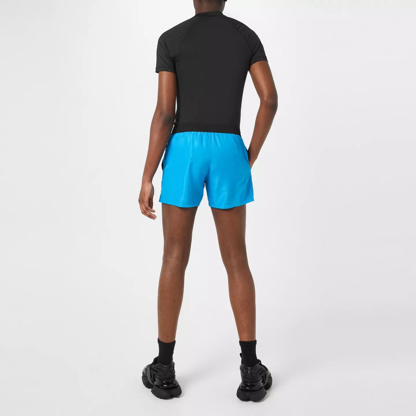 Balmain o1g2r1mq0426 Muscle Short Sleeve T Shirt in Black Size US M / EU 48-50 / 2 - 4 Thumbnail