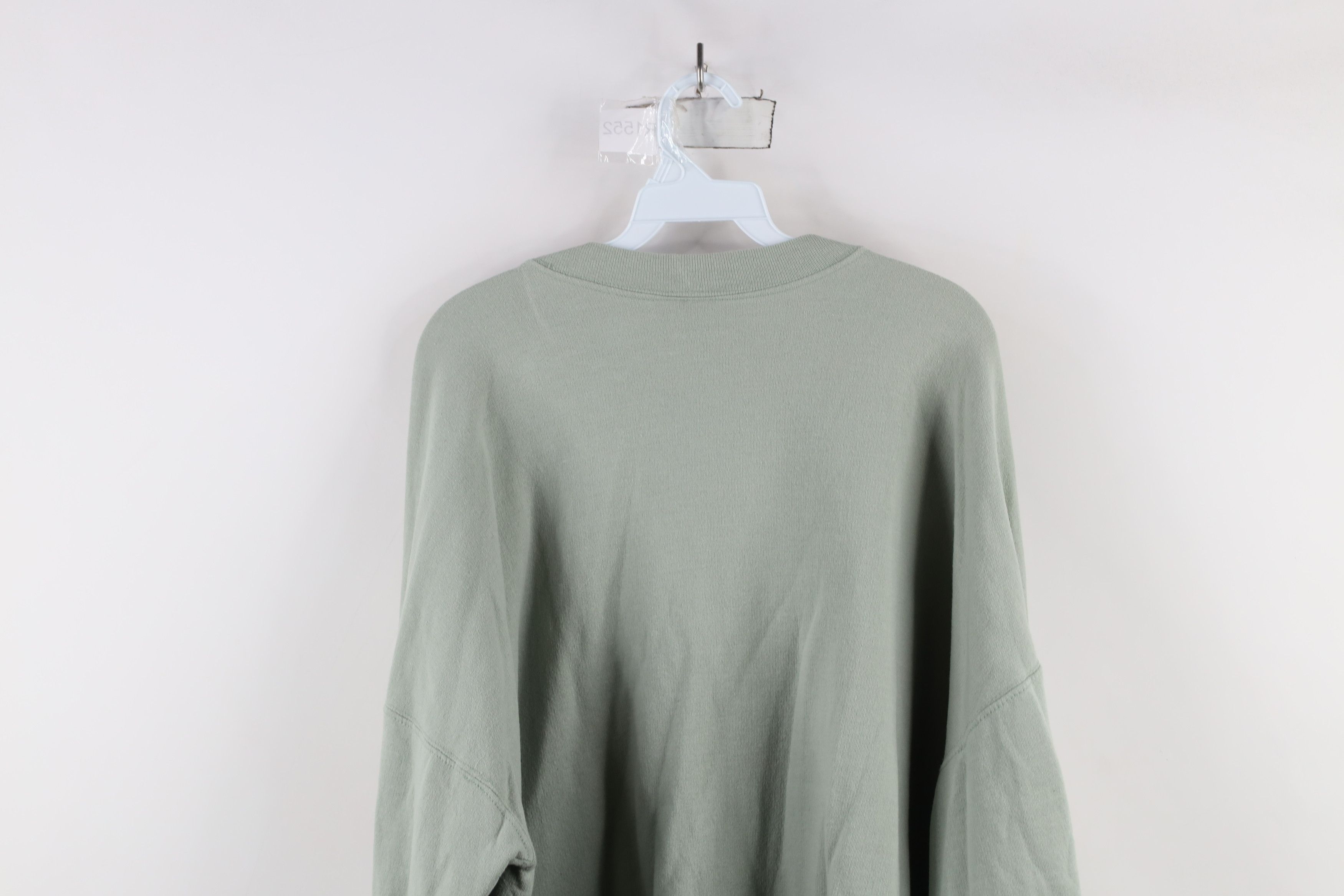 Vintage Vintage 90s Streetwear Michigan Snowflake Sweatshirt Mint Size US XXL / EU 58 / 5 - 10 Thumbnail