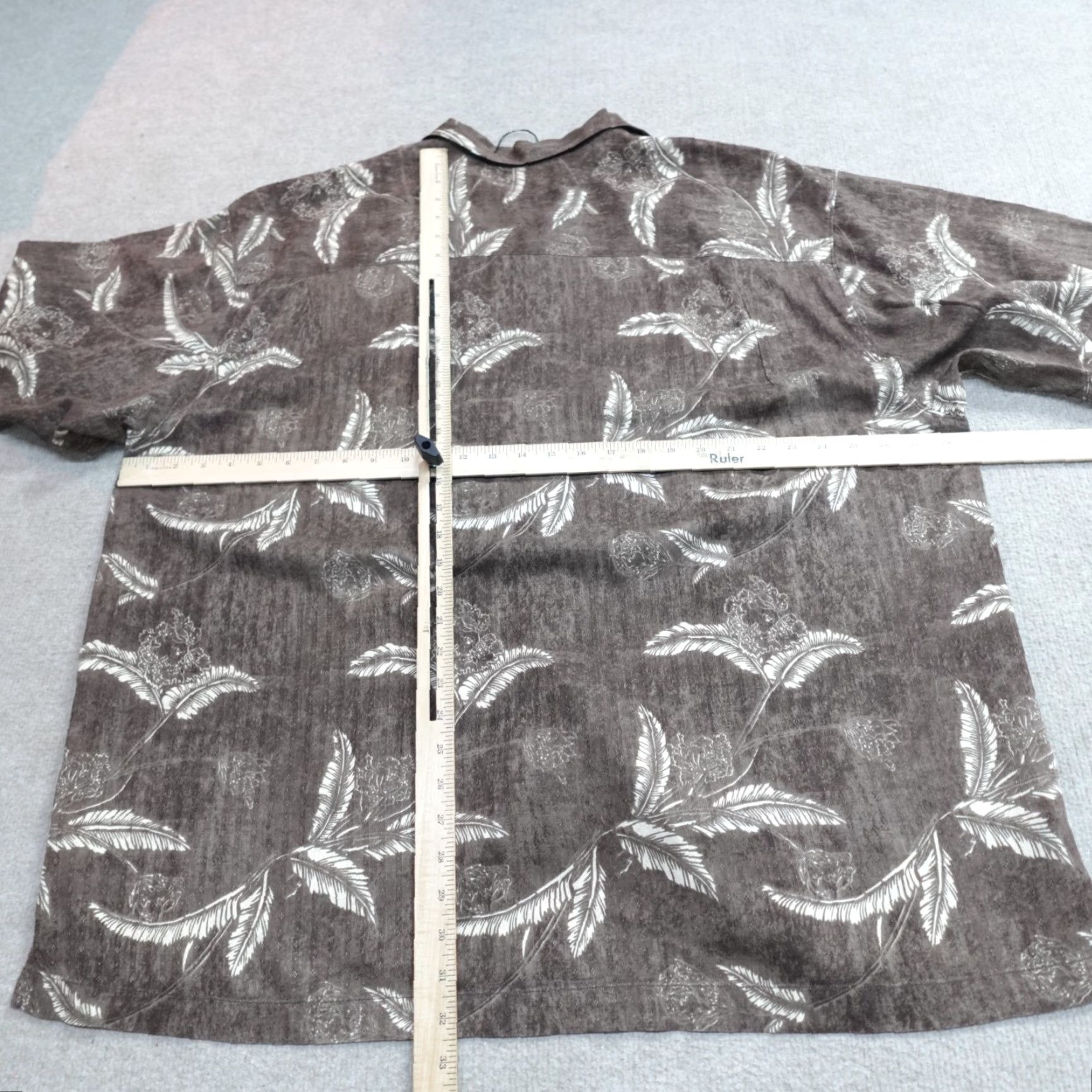 Tommy Bahama Tommy Bahama Shirt 2XL Brown Floral Silk Wool Blend Short Sleeve Button-Up Collared Men’s Casual Size US XXL / EU 58 / 5 - 3 Thumbnail