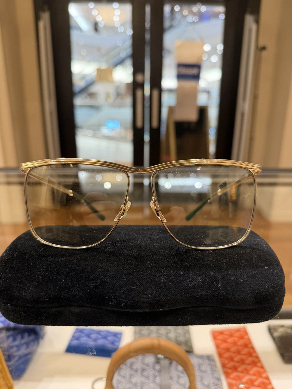 Gucci Gucci Gold Thin Frame Glasses Size ONE SIZE - 2 Thumbnail