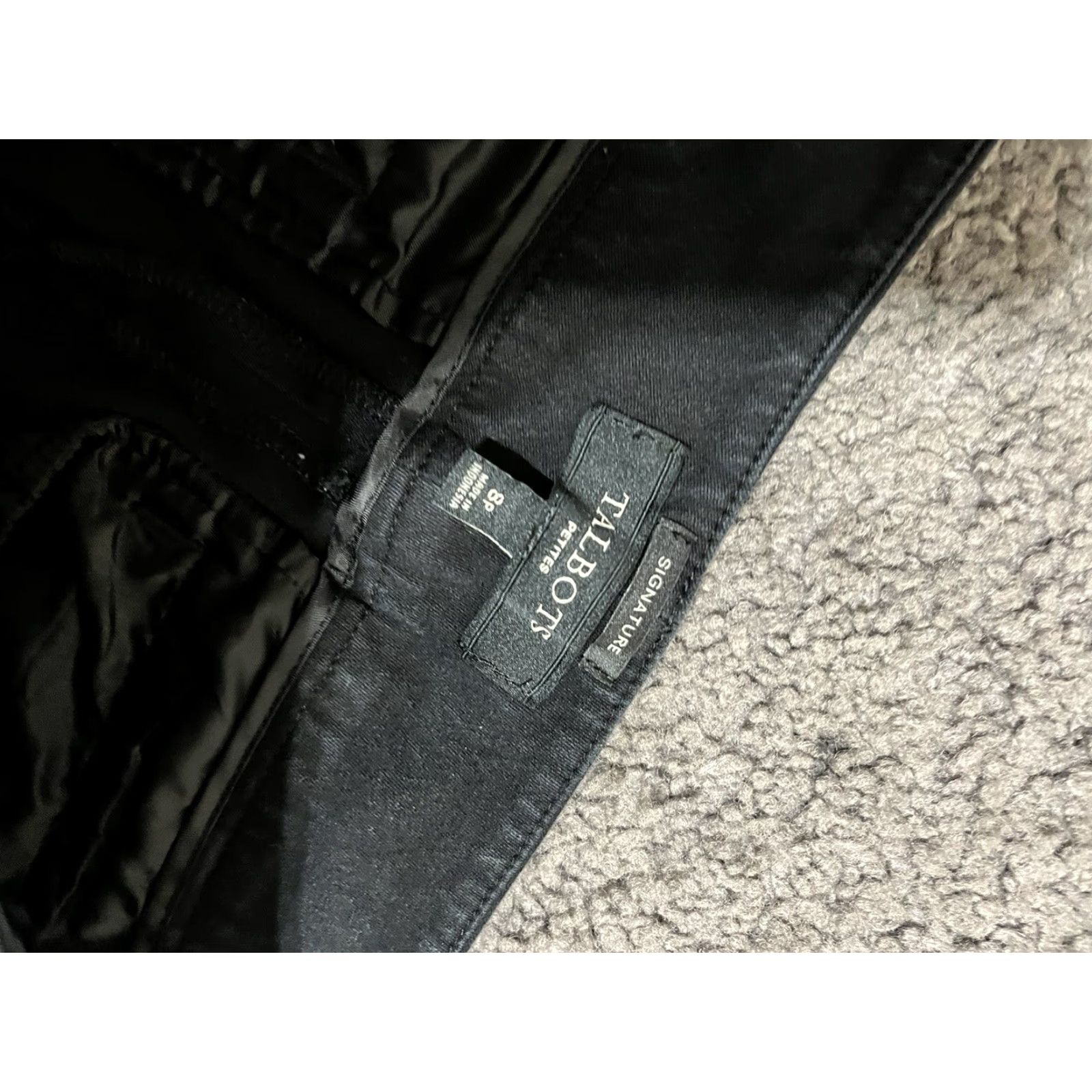Talbots Talbots Petites Solid Ankle Pants Size 8P Black Cotton Blend Womens Size 30" / US 8 / IT 44 - 5 Thumbnail
