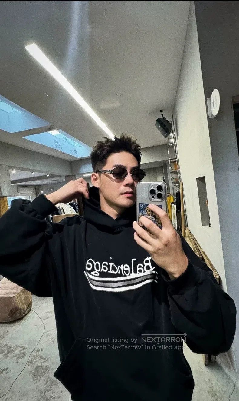 Balenciaga Balenciaga Color Block Letter Logo Printed Coca-Cola Label Size US L / EU 52-54 / 3 - 6 Thumbnail