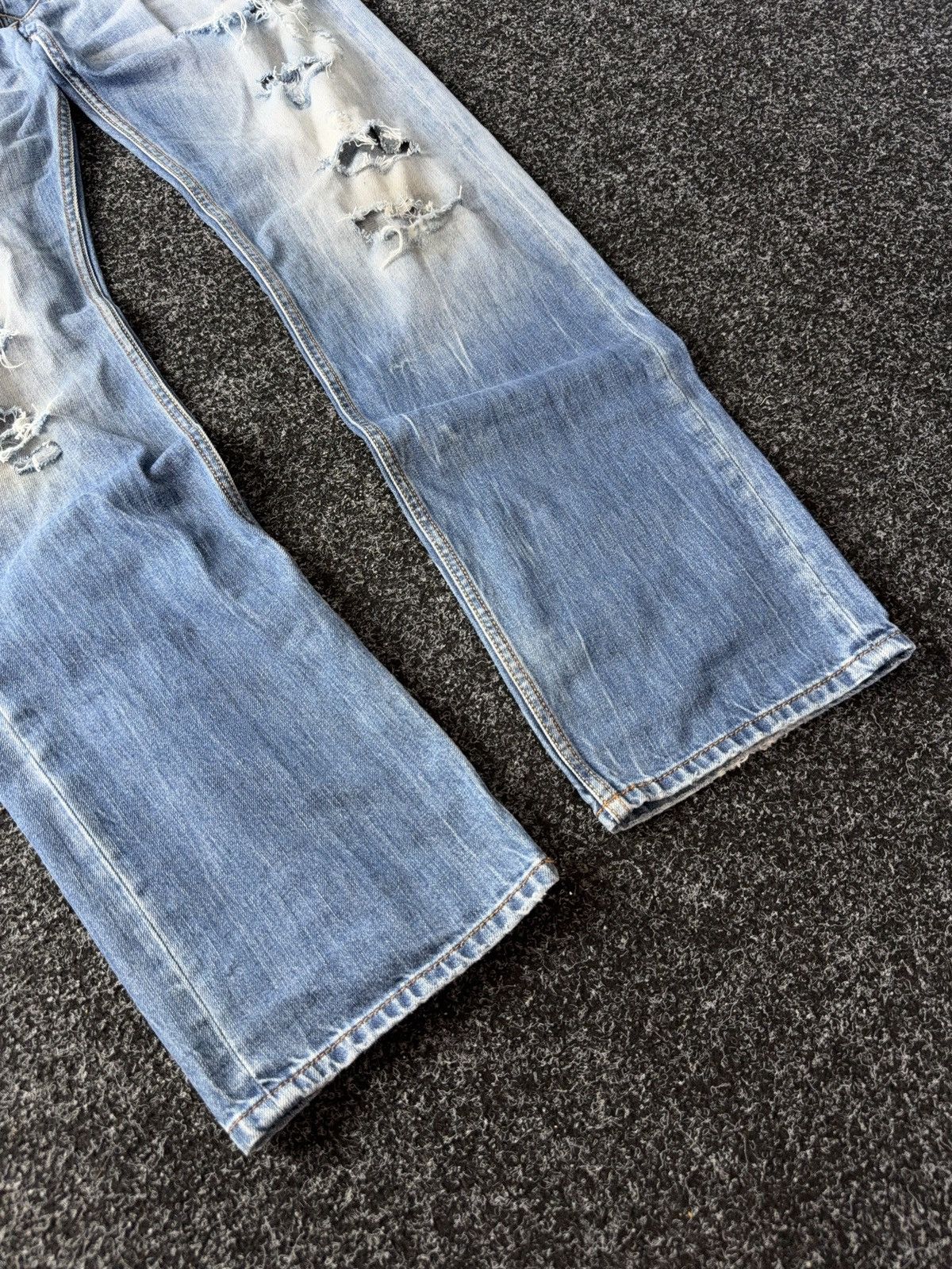 Diesel Vintage Y2K 00s Luxury Distressed Larkee jeans Denim pants Size US 34 / EU 50 - 2 Thumbnail