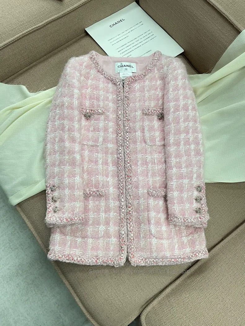 Chanel Chanel Supermarket series pink tweed jacket Size XXS / US 00 / IT 34 - 1 Thumbnail