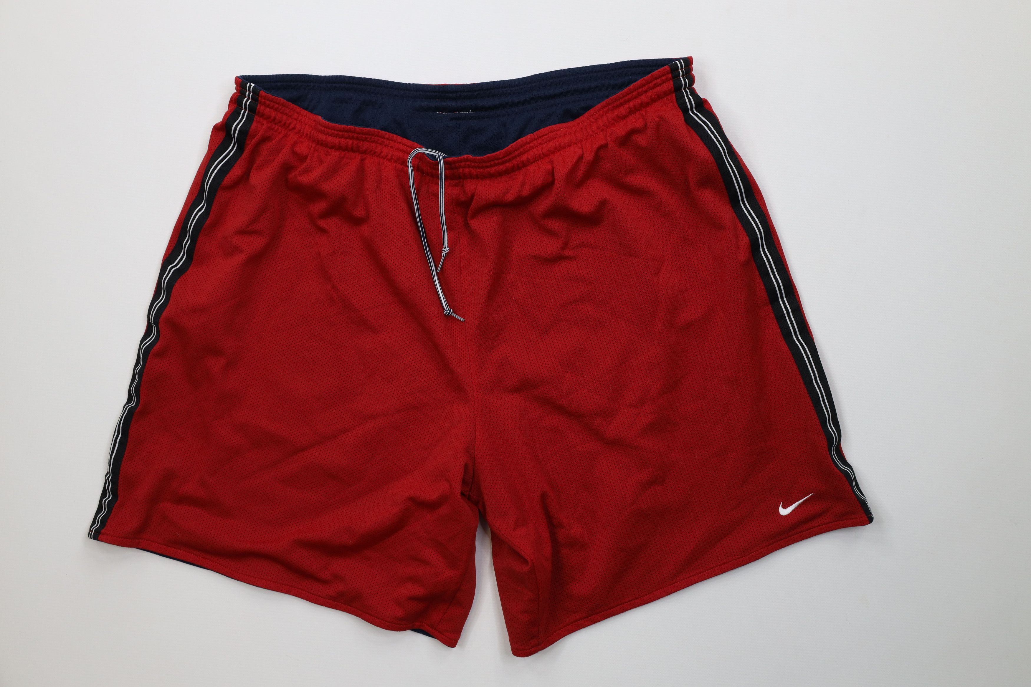 Nike Vintage Nike Reversible Jogging Soccer Shorts Mesh Red Blue Size US 36 / EU 52 - 1 Thumbnail