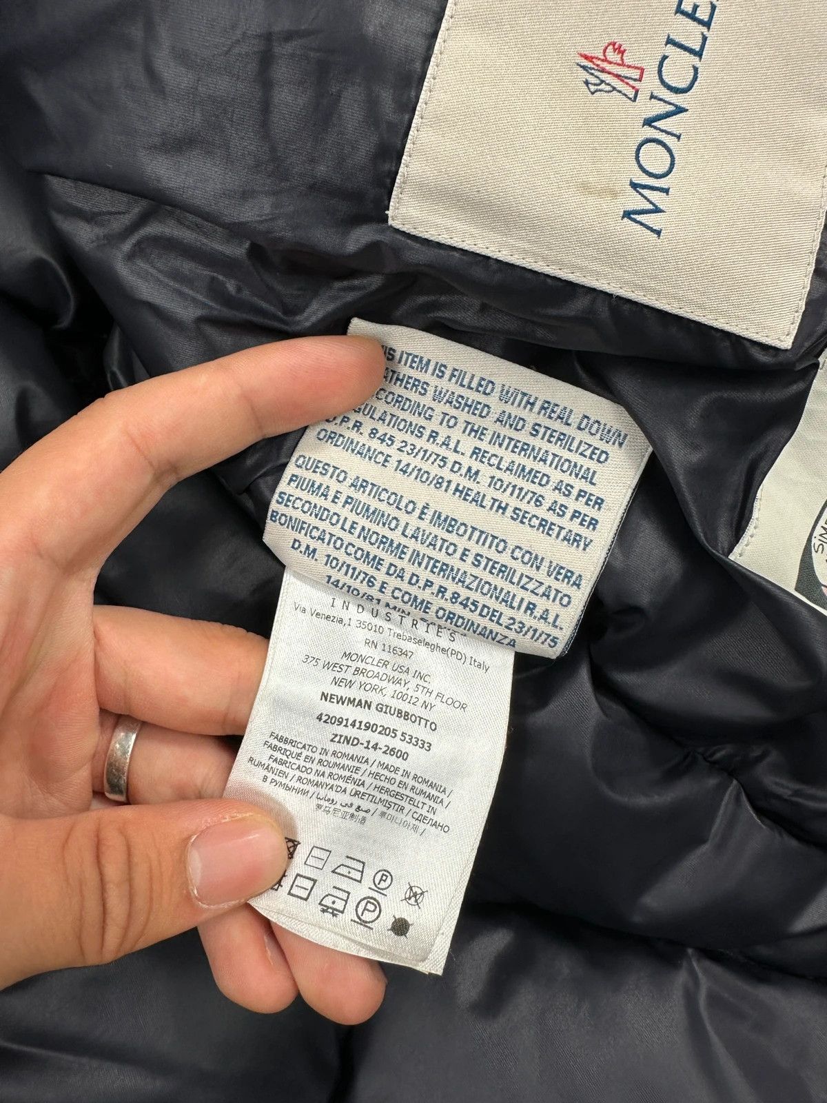 Moncler Moncler Maya Navy Blue Diamonds Puffer Down Hooded Jacket Size US M / EU 48-50 / 2 - 16 Thumbnail