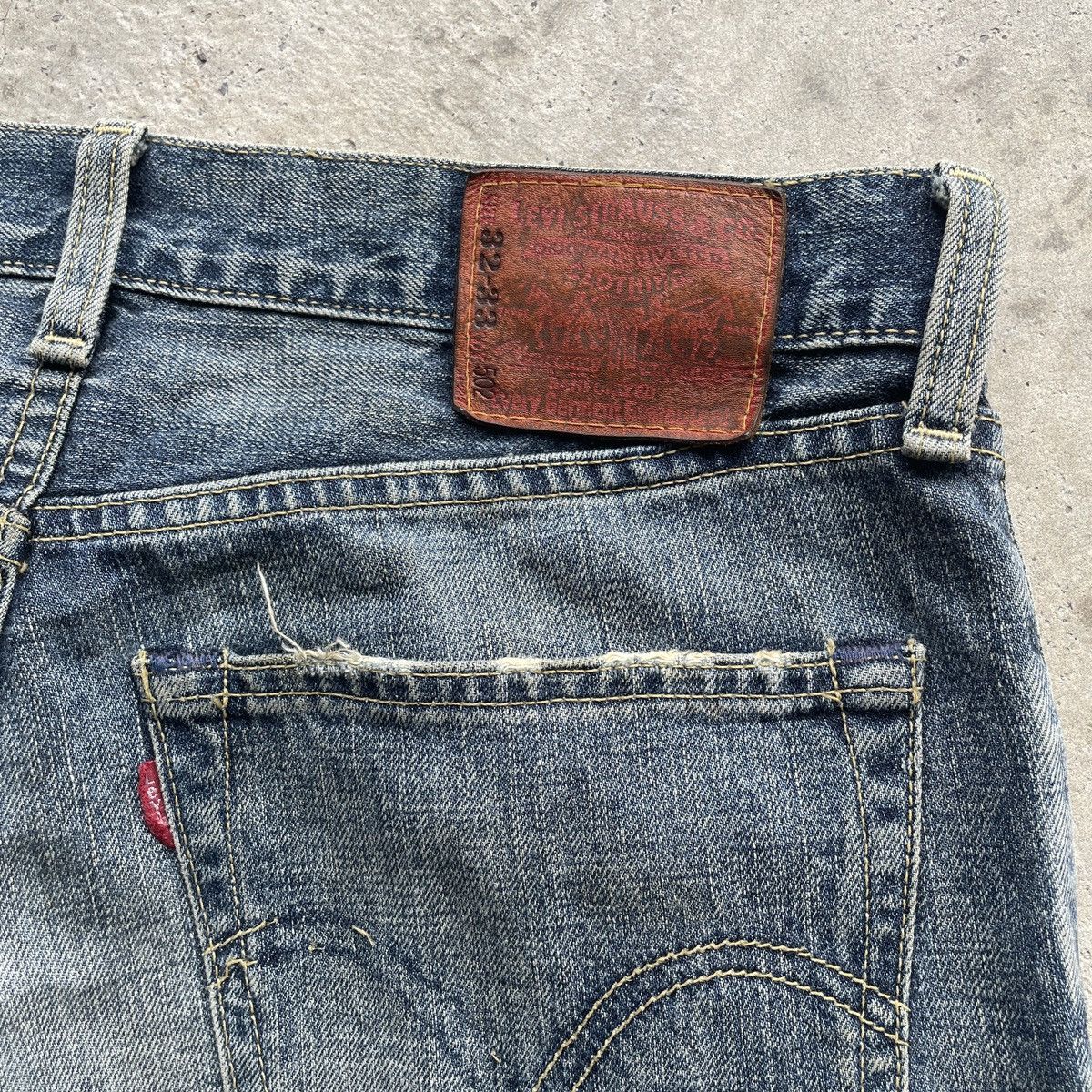Levi's Vintage Clothing Vintage Levi’s 502 Faded Jeans Denim Pants W31x30.5 Size US 31 - 10 Thumbnail