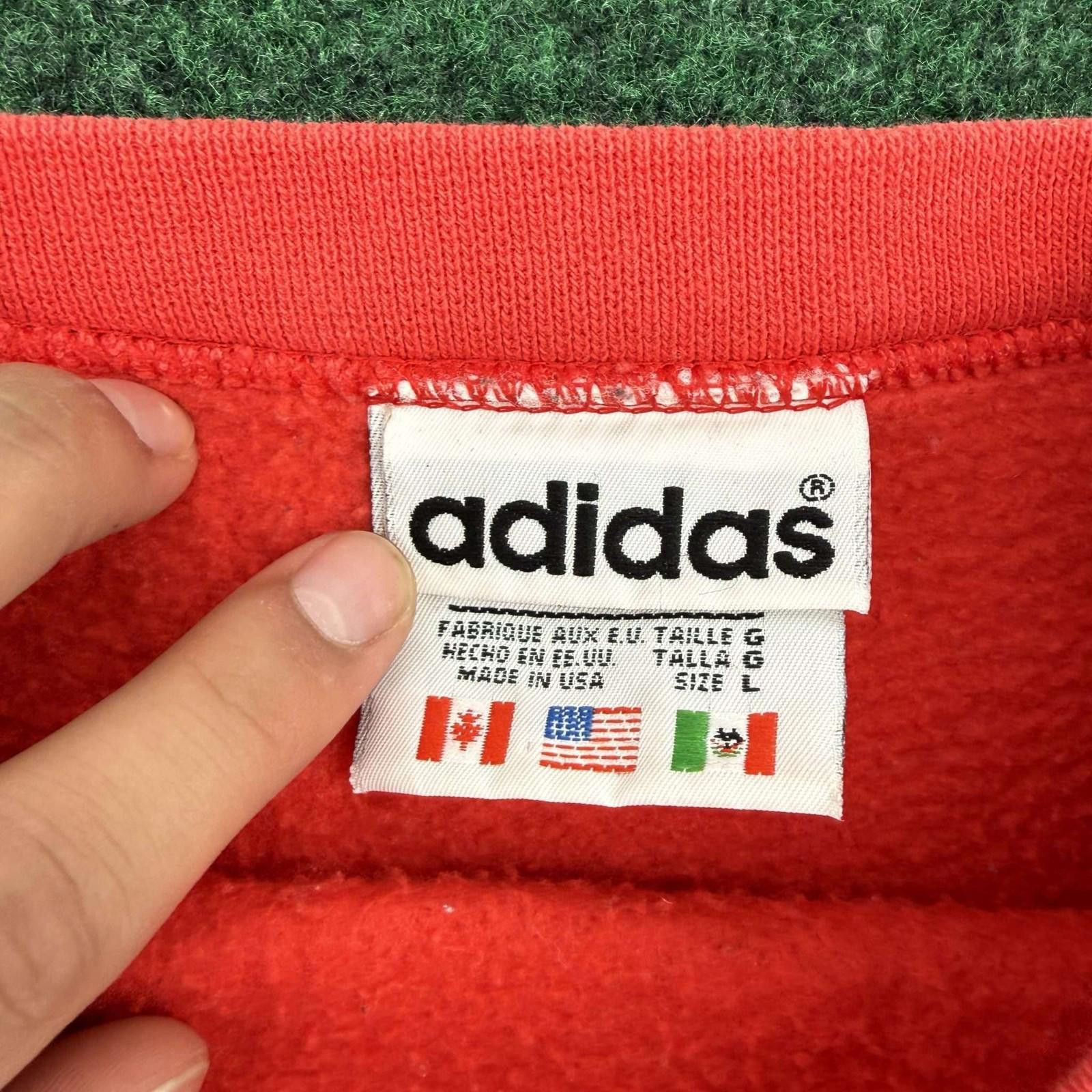 Adidas Vintage Adidas Crew Neck Red L Size US L / EU 52-54 / 3 - 5 Thumbnail