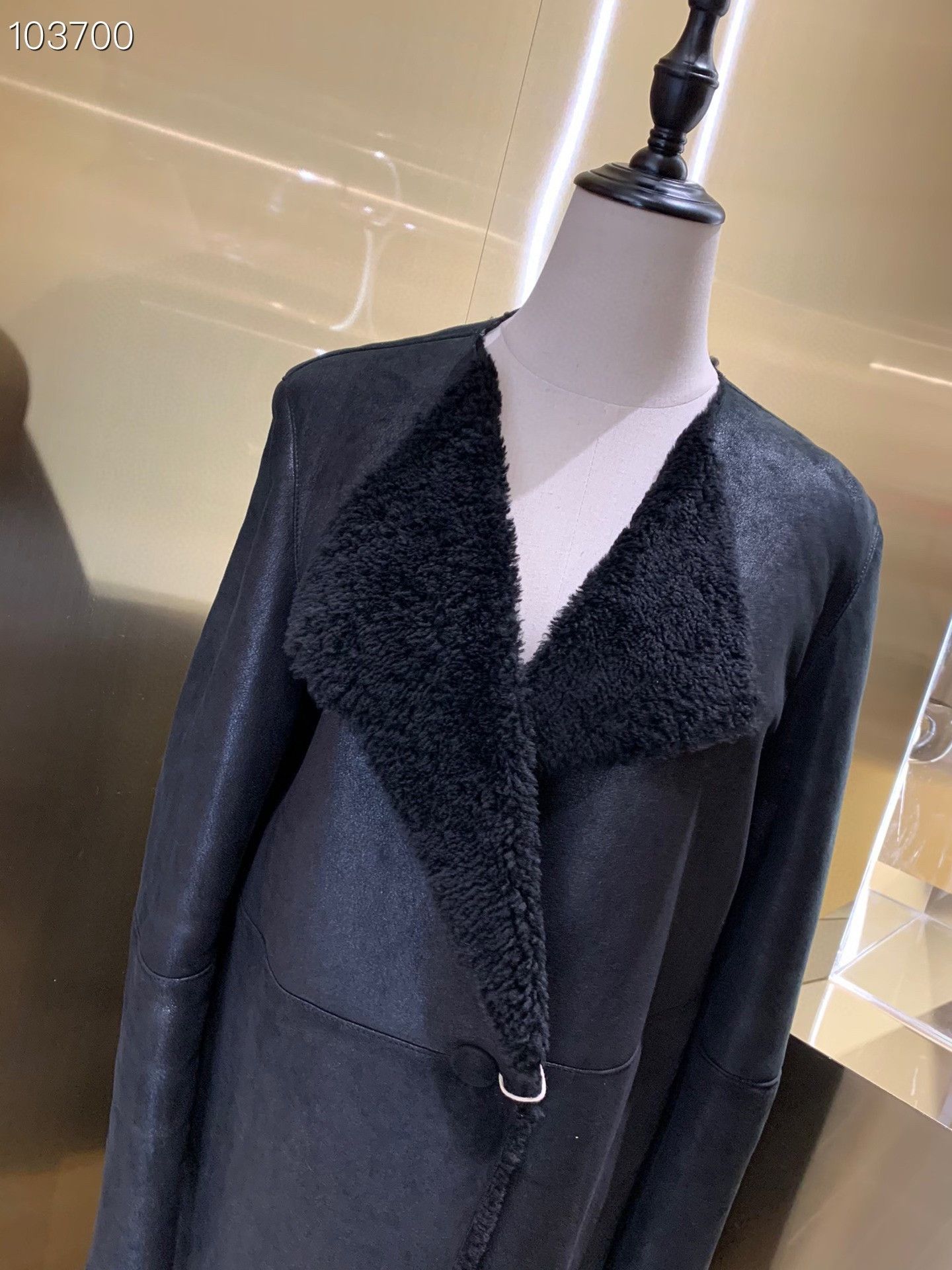 Alexander McQueen McQueen 06587H104 Fur Coat Size US XXS / EU 40 - 1 Thumbnail