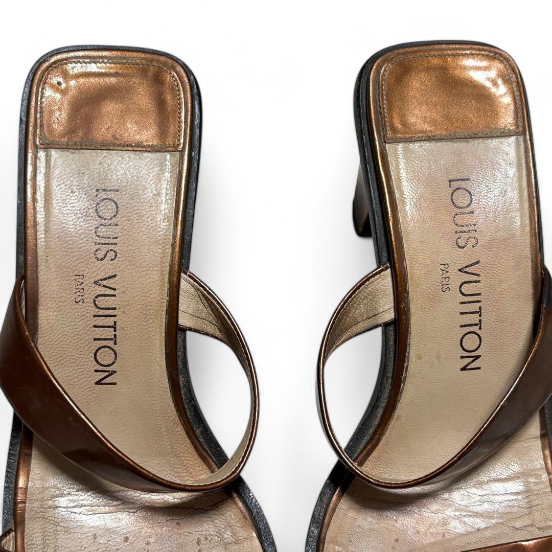 Louis Vuitton Louis Vuitton - 37.5 Vernis Mules Square Toe LV Charms Size US 6.5 / IT 36.5 - 7 Thumbnail