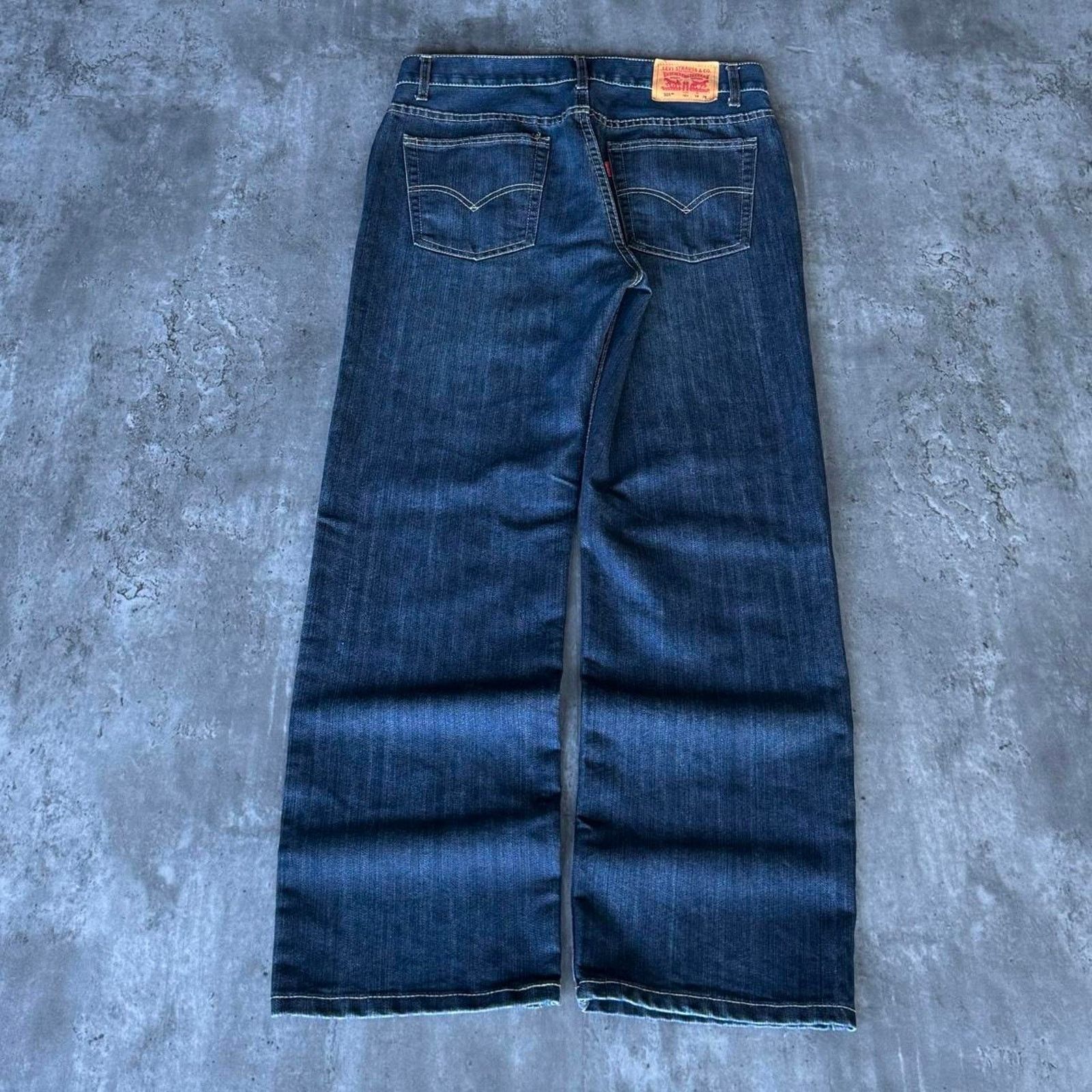 Levi's × Levi's Vintage Clothing × Vintage Vintage Y2K Levi’s 505 Regular Fit Essential Denim Jeans Size US 33 - 1 Thumbnail