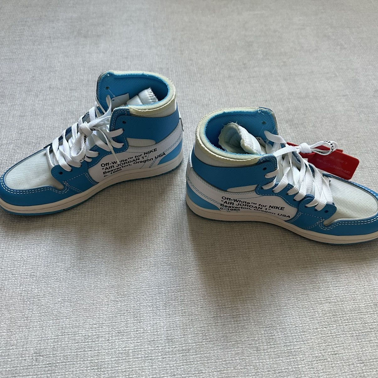 Jordan Brand × Off-White × Virgil Abloh Jordan 1 Retro High Off-White University Blue Size US 7 / IT 37 - 4 Thumbnail