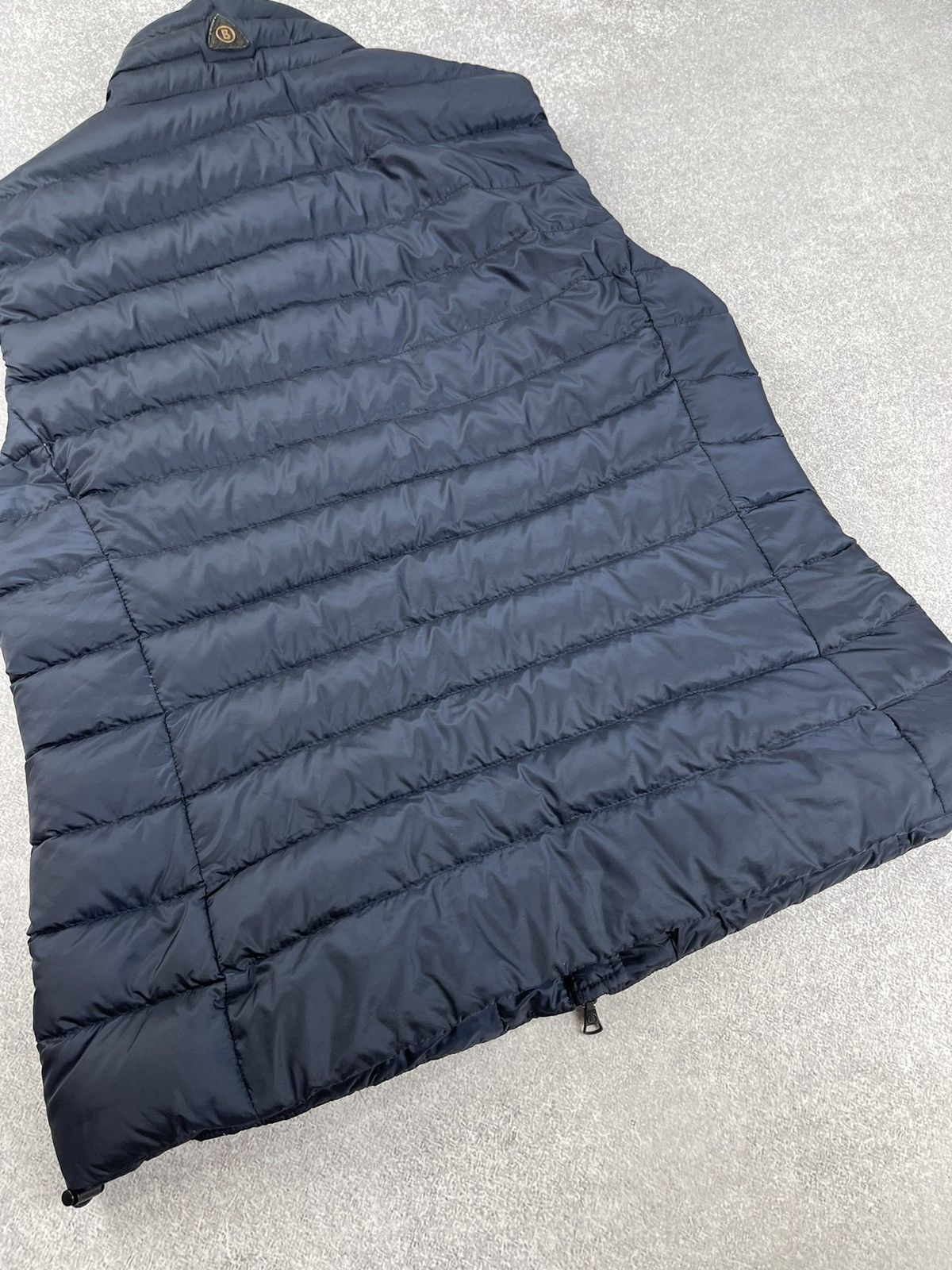 Bogner Womens Bogner Duck Down Vest Navy Size US 10 Size L / US 10 / IT 46 - 13 Thumbnail