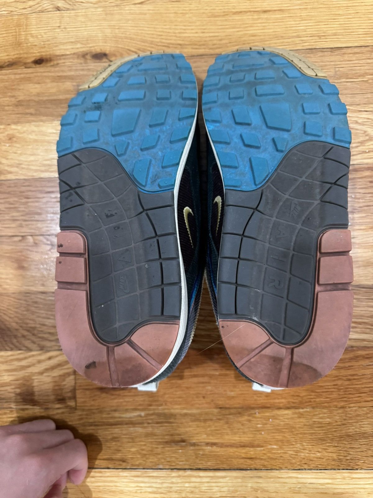 Nike Nike Sean Wotherspoon Air Max 1/97 Size US 9.5 / EU 42-43 - 4 Thumbnail