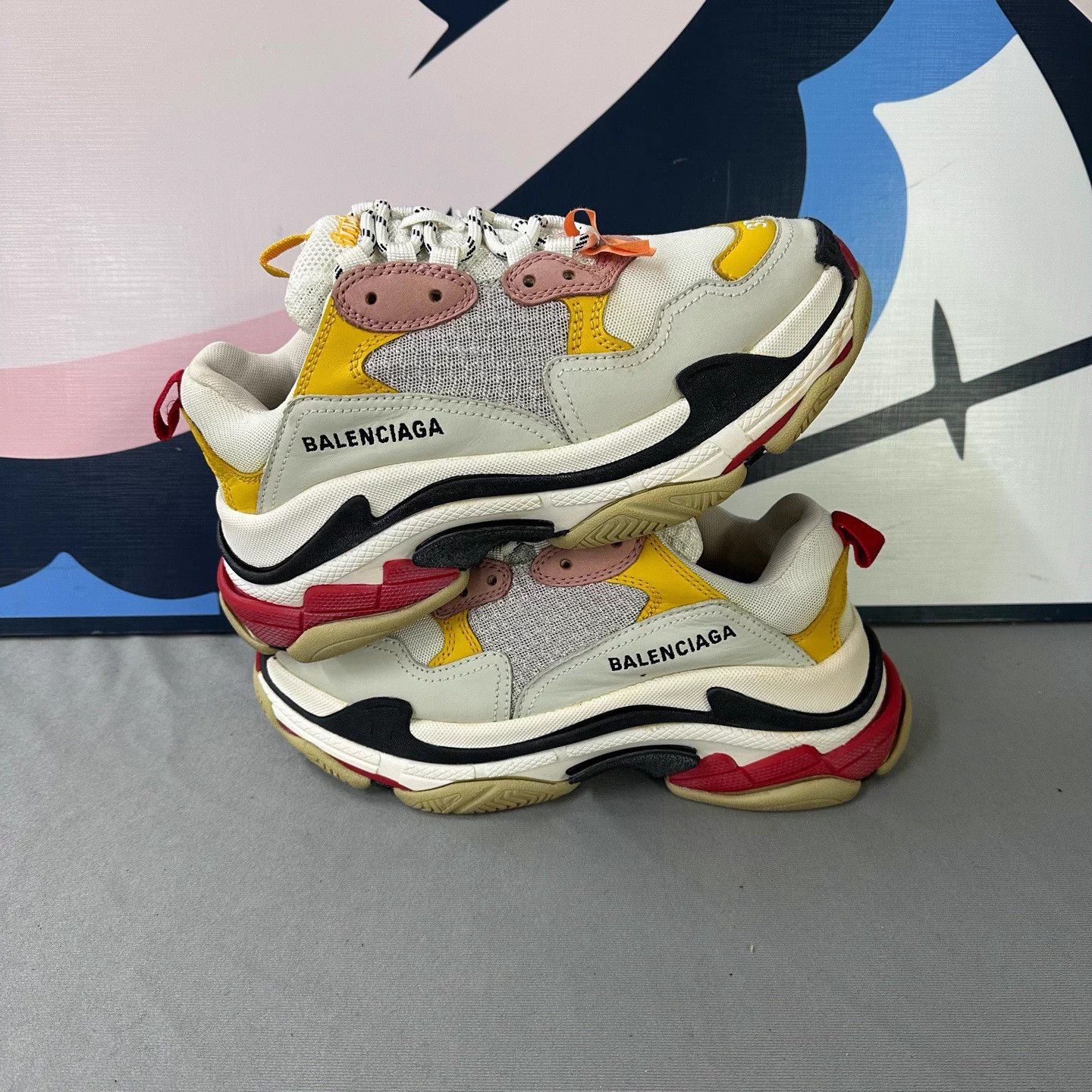 Balenciaga Balenciaga Triple S Mesh Washed Dad Shoe 37 Size US 6 / IT 36 - 5 Thumbnail