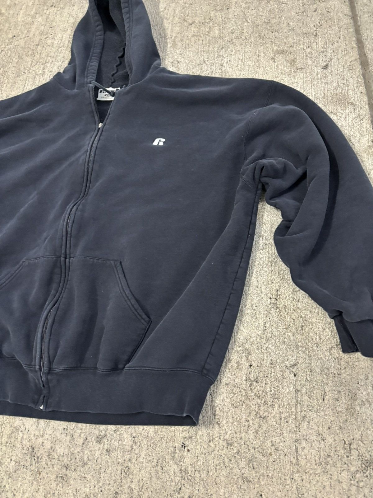 Russell Athletic × Vintage Black Zip up Blank Russell athletic crewneck sweatshirt Size US XL / EU 56 / 4 - 4 Thumbnail