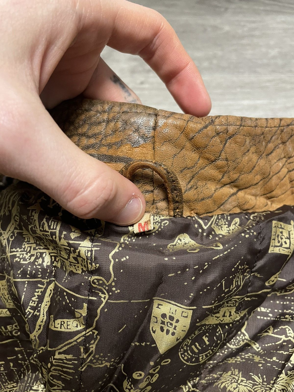 Leather Vintage Leather Brown Patterned Bomber Jacket 90s Size US M / EU 48-50 / 2 - 10 Thumbnail