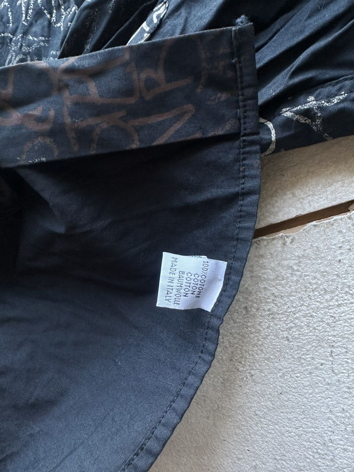 Other 🚨 GUIDE LONDON AVANT GARDE SHIRT BUTTON OVERPRINT Size US L / EU 52-54 / 3 - 9 Thumbnail