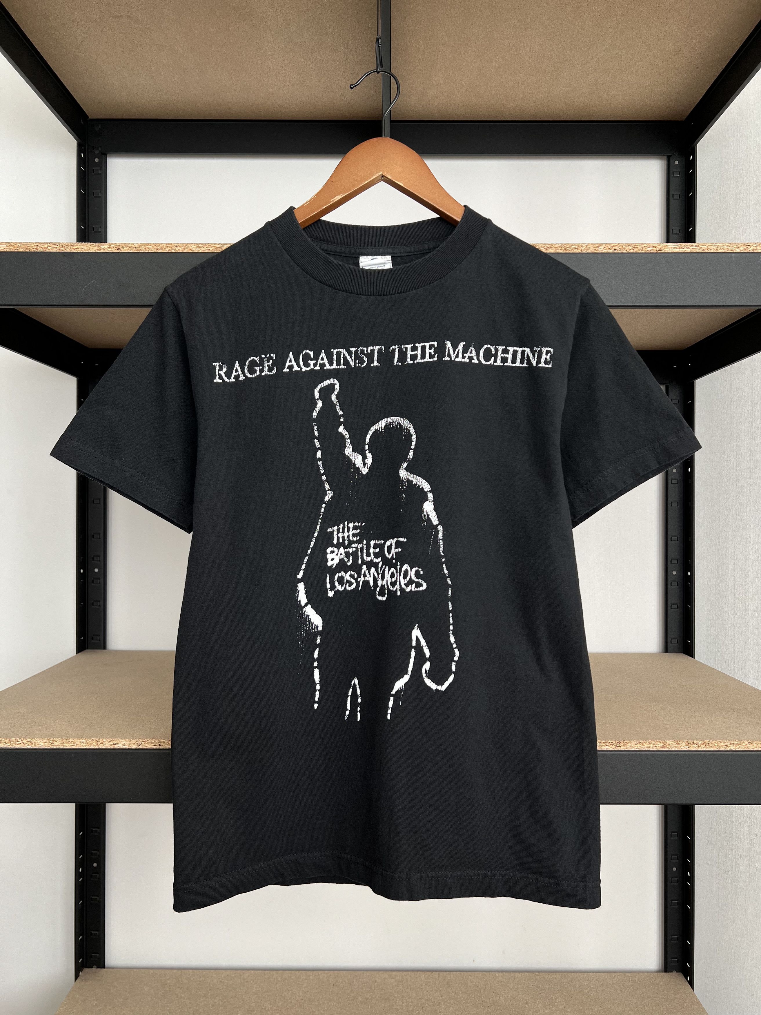 Band Tees × Rock T Shirt × Vintage Vintage 2000s Rage Against The 