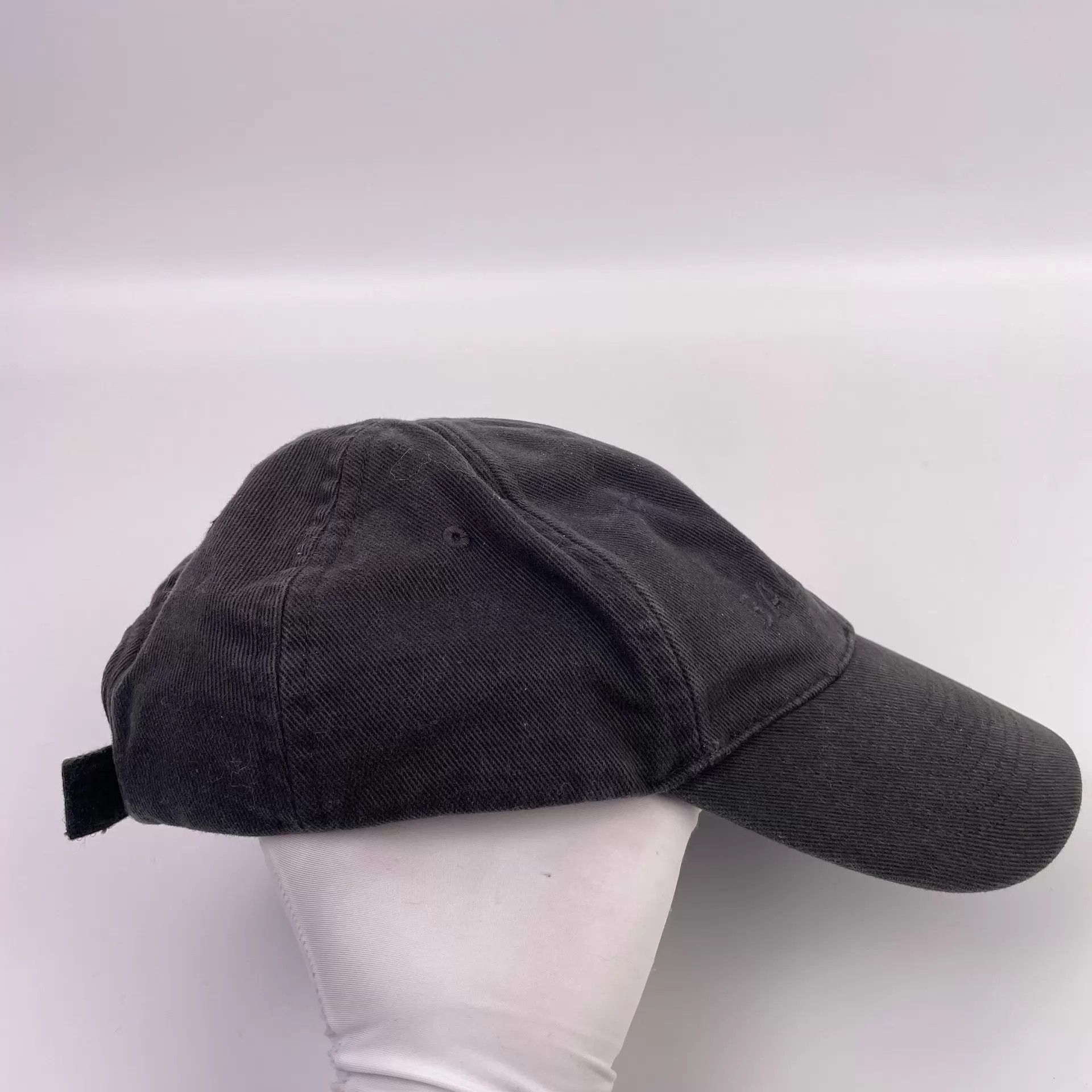 Balenciaga Balenciaga Black L Baseball Cap Size ONE SIZE - 2 Thumbnail