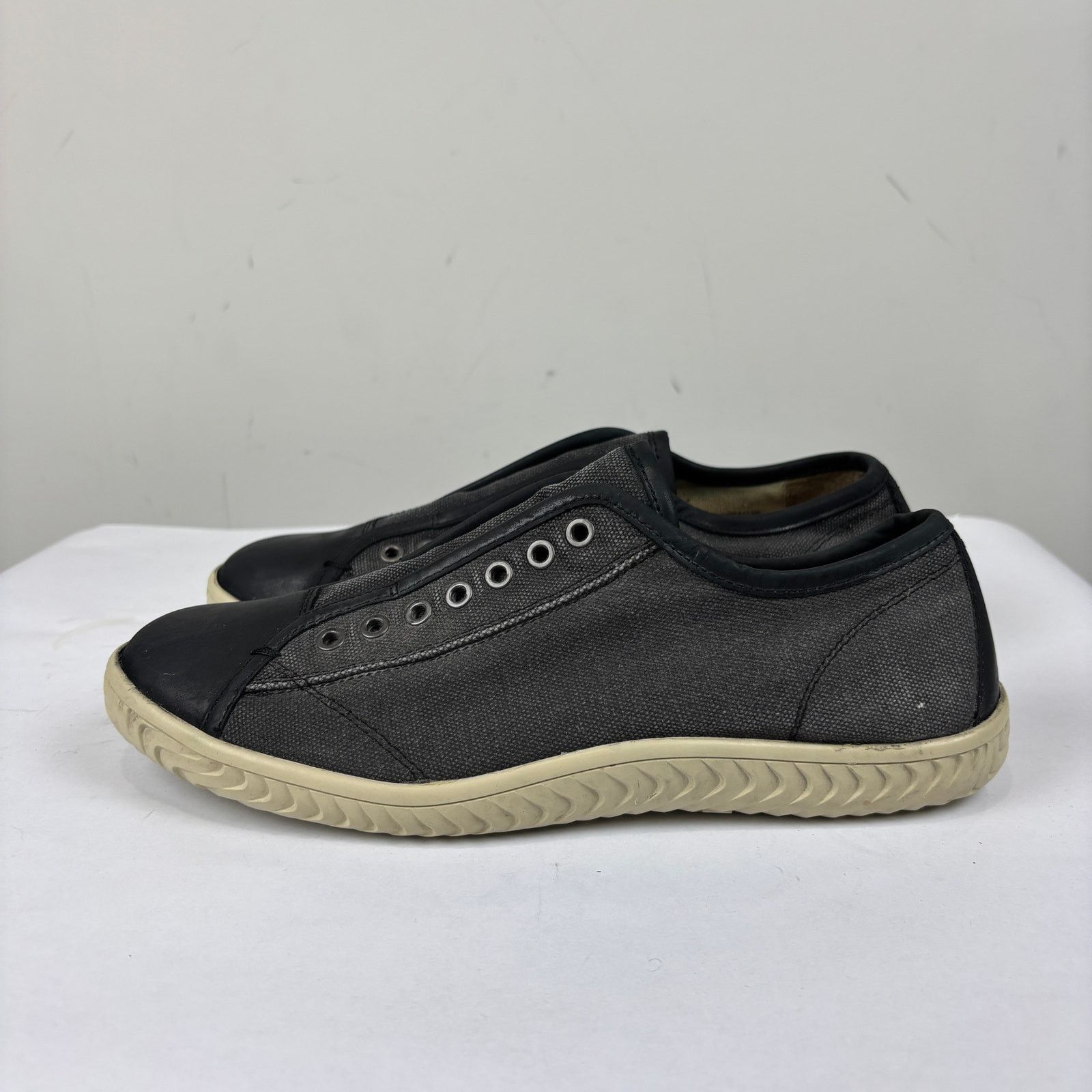 John Varvatos John Varvatos Star USA Hattan Laceless Sneakers Shoes 8M Size US 8 / EU 41 - 5 Thumbnail