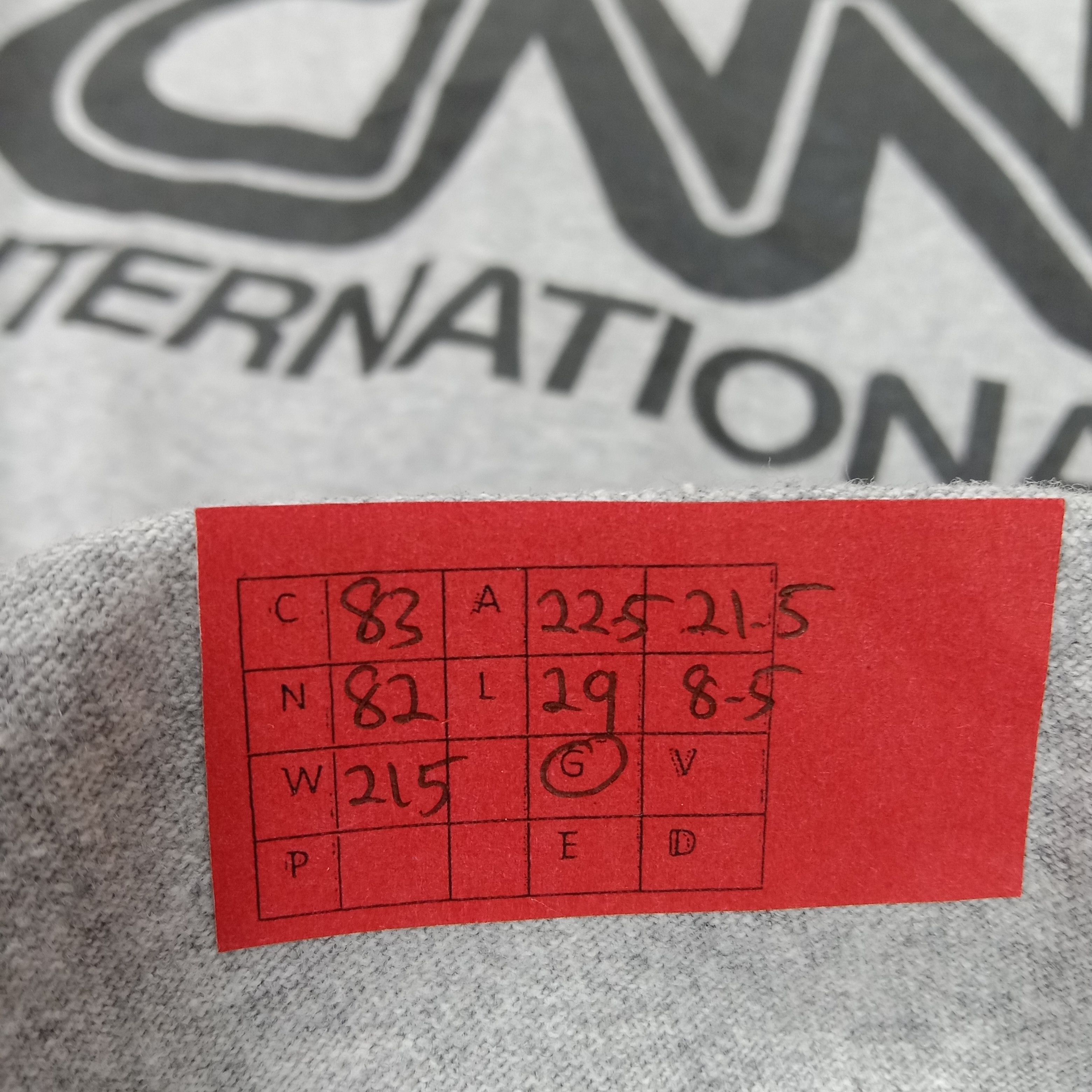 Vintage CNN International Center Logo Design Vintage Tshirt Size US L / EU 52-54 / 3 - 9 Thumbnail