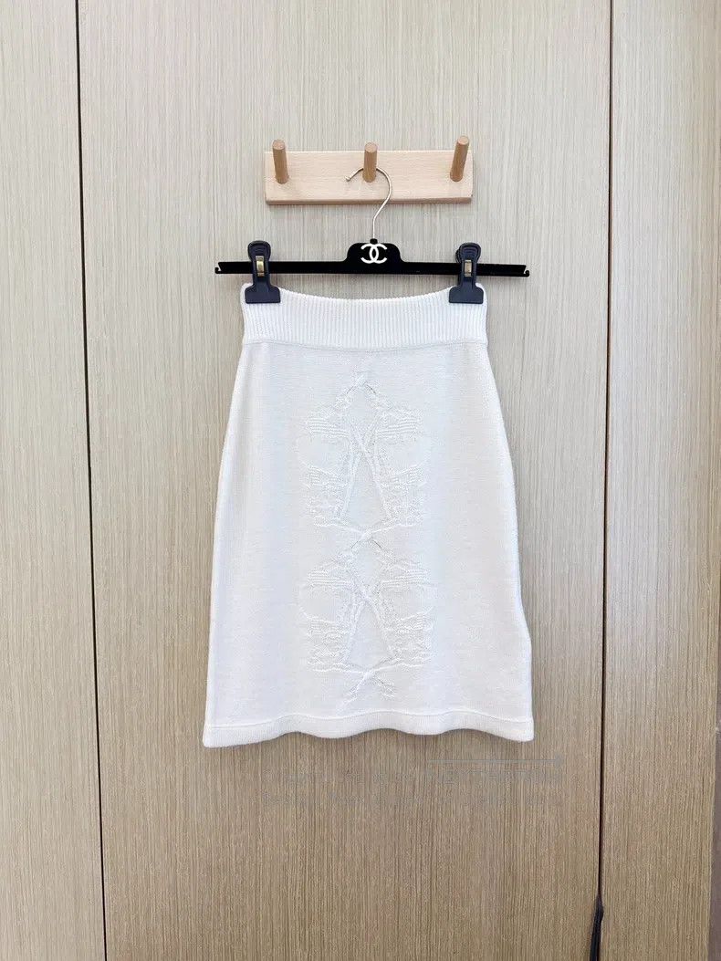 Hermes Hermes French elegance knitted soft cashmere short skirt Size 42" / US 20 - 1 Thumbnail
