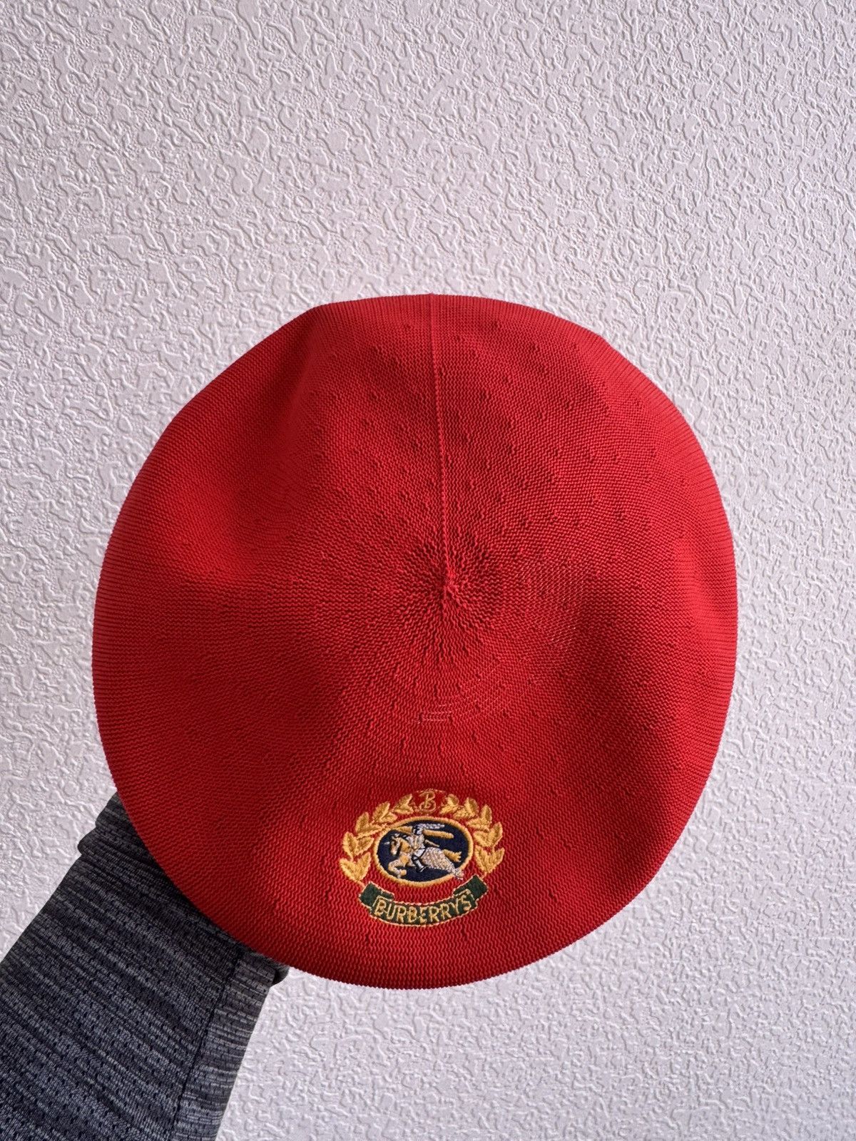 Burberry 2000s burberry baret hat Size ONE SIZE - 1 Thumbnail