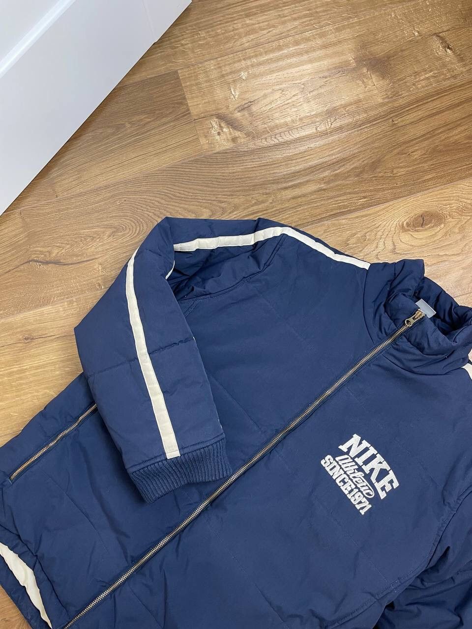 Nike Vintage Nike Y2K Style Athletic 1971 Blue Puffer Jacket Size US M / EU 48-50 / 2 - 6 Thumbnail