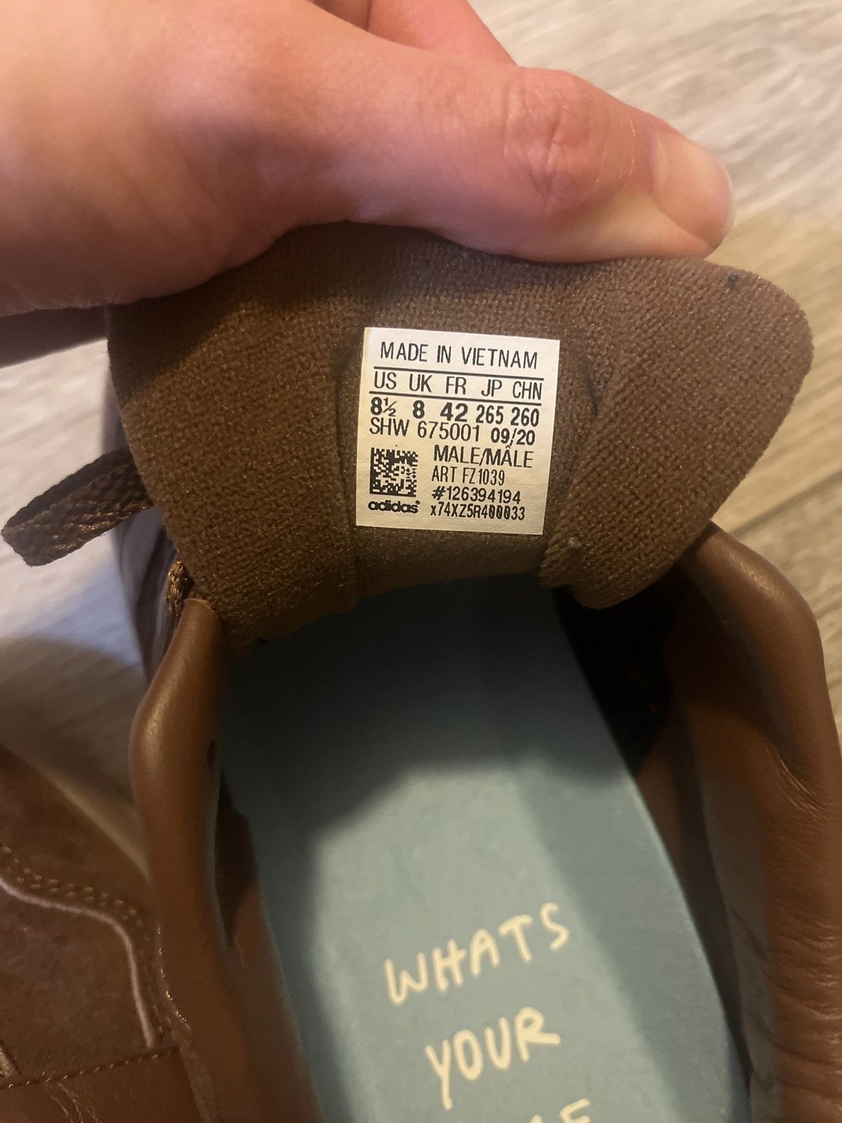 Adidas Aloha Super Karol Winthorp Size US 8.5 / EU 41-42 - 8 Thumbnail