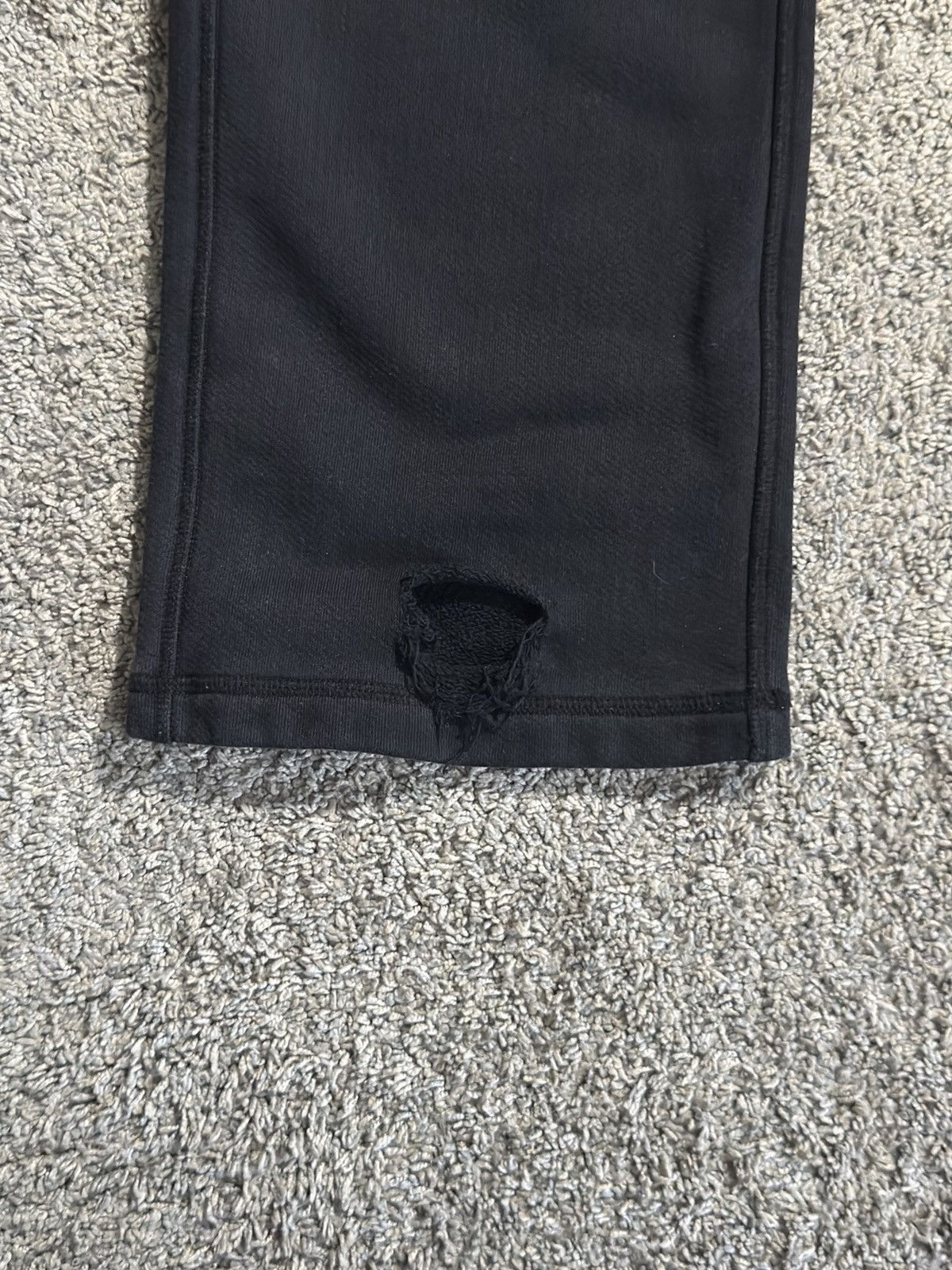 Cole Buxton Cole Buxton Distressed Sweatpants Size US 30 / EU 46 - 2 Thumbnail