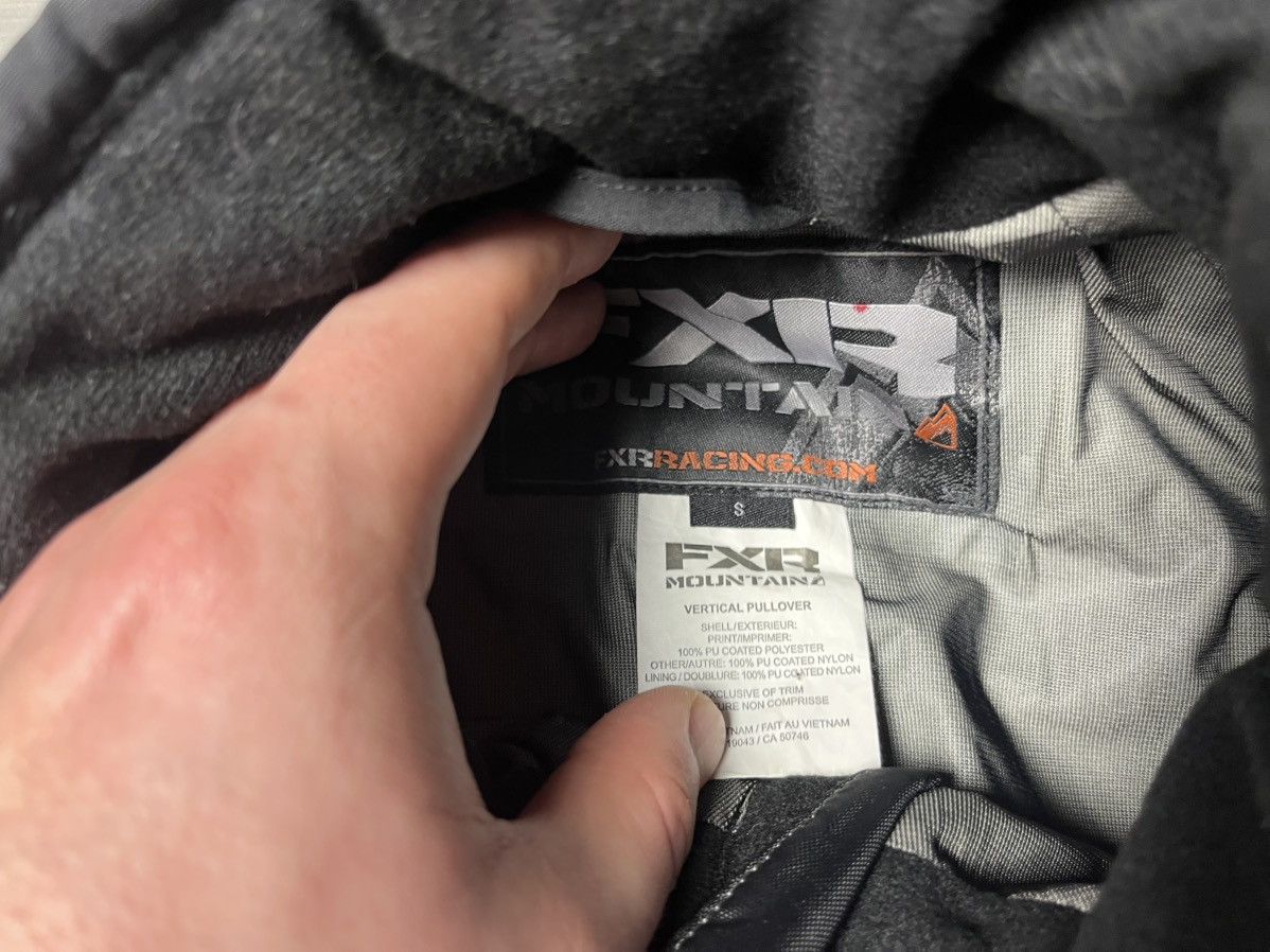 GOREWEAR FXR racing Snowmobile jacket size Small Size US S / EU 44-46 / 1 - 4 Thumbnail