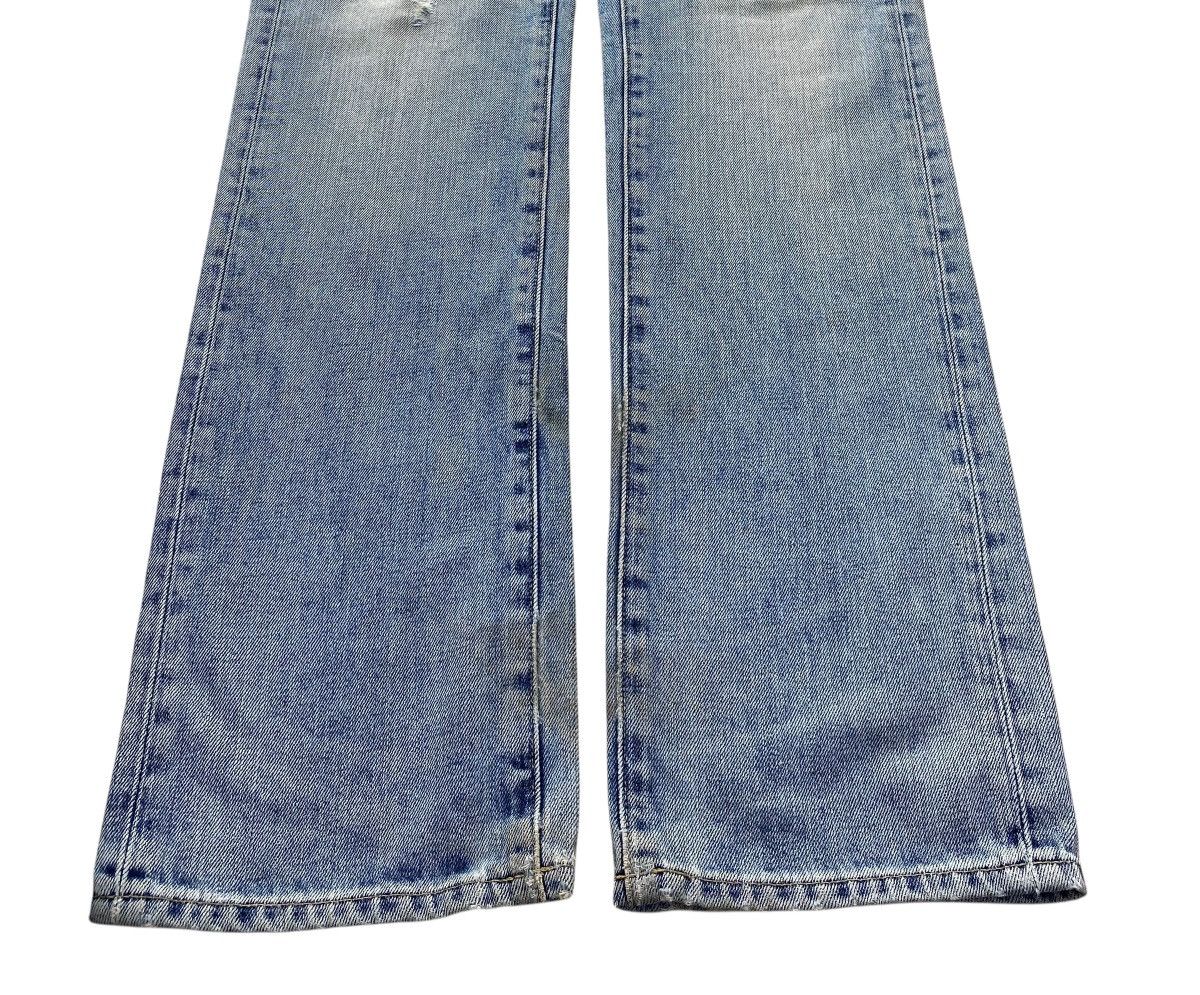 Uniqlo Uniqlo Light Wash Ripped Style Straight Leg Jeans Size US 32 / EU 48 - 5 Thumbnail