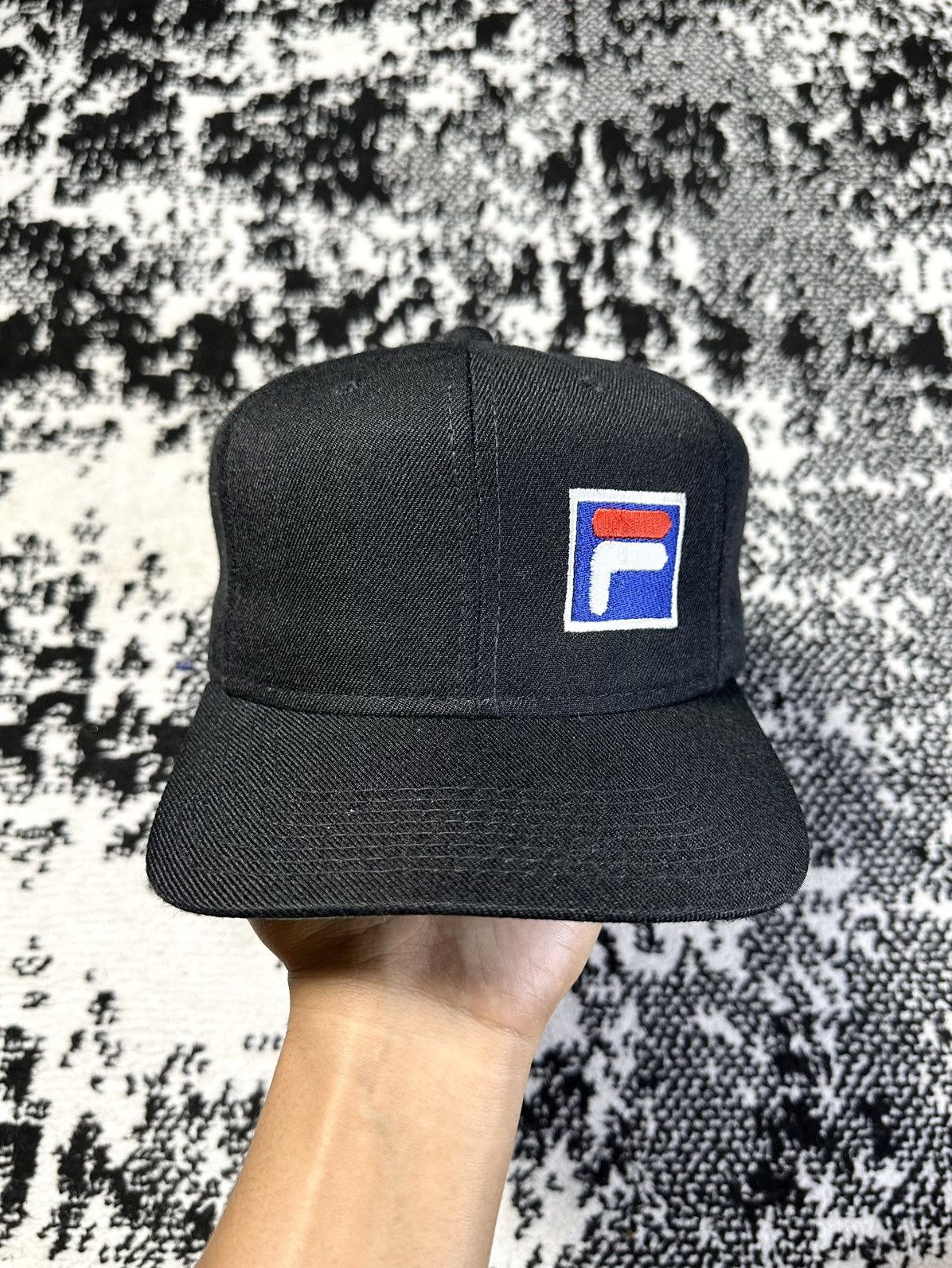 Fila Vintage 90s Fila Youngan Hat Size ONE SIZE - 1 Thumbnail