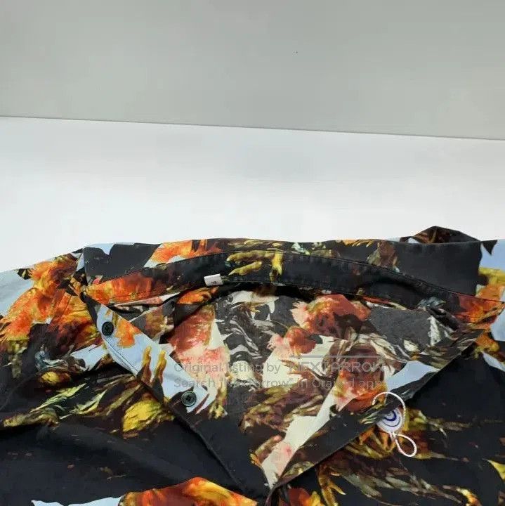 Givenchy Givenchy Men's Loose Printed Cotton Short. Size US XXS / EU 40 - 3 Thumbnail