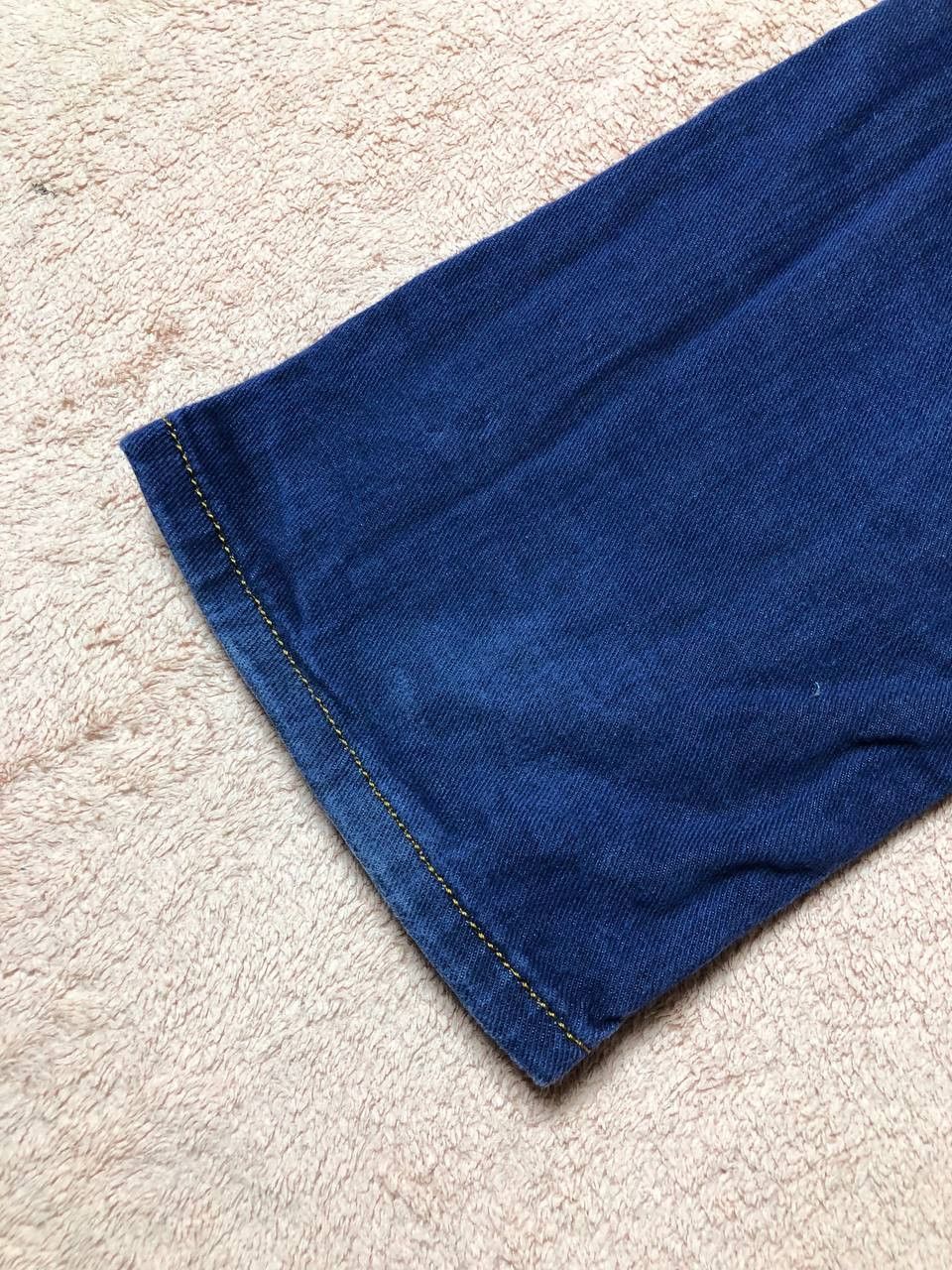Diesel × Vintage Vintage Men's Diesel THAVAR Relaxed Straight Denim Jeans Size US 33 - 15 Thumbnail
