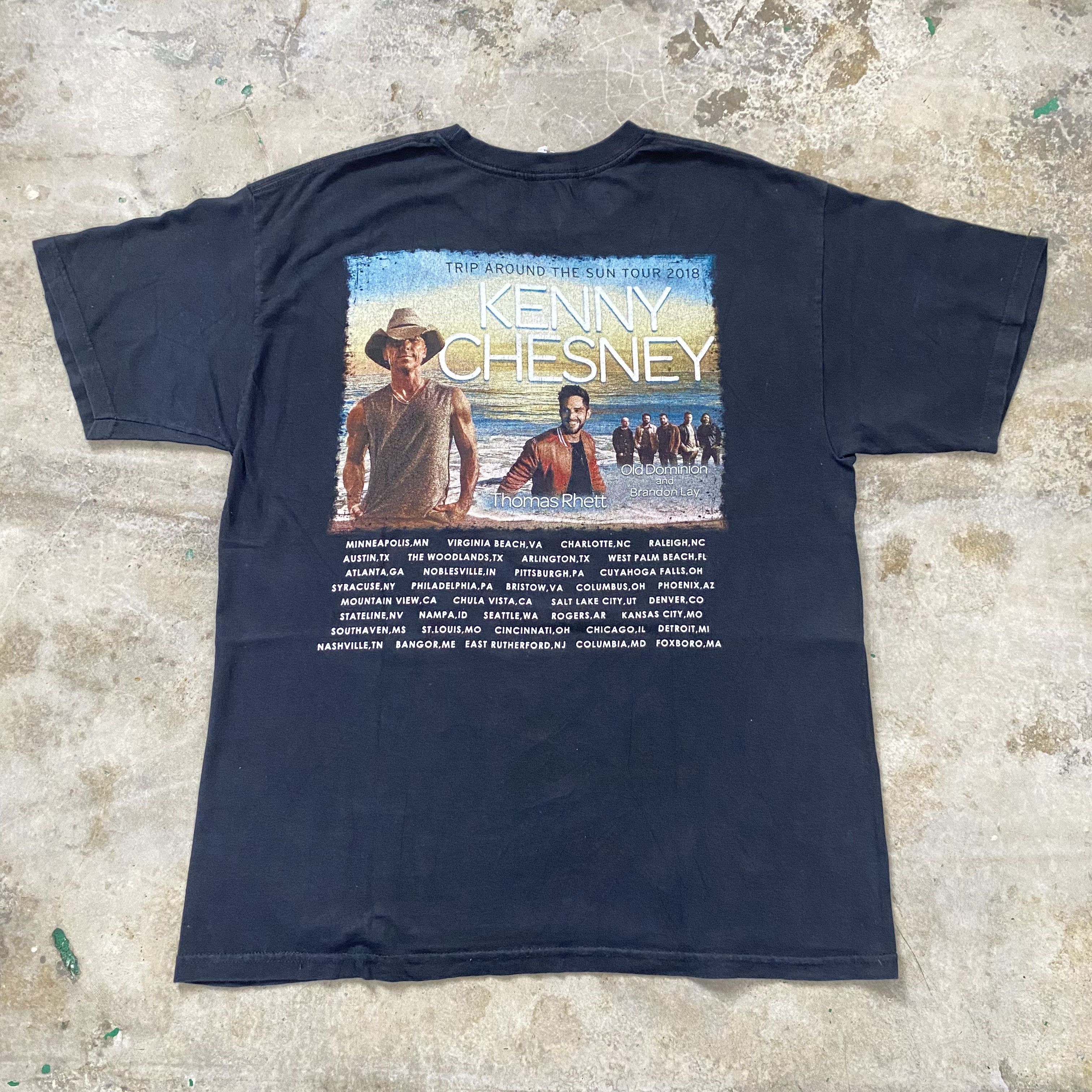 Band Tees Kenny Chesny Tour T Shirt TS010 Size US L / EU 52-54 / 3 - 2 Thumbnail