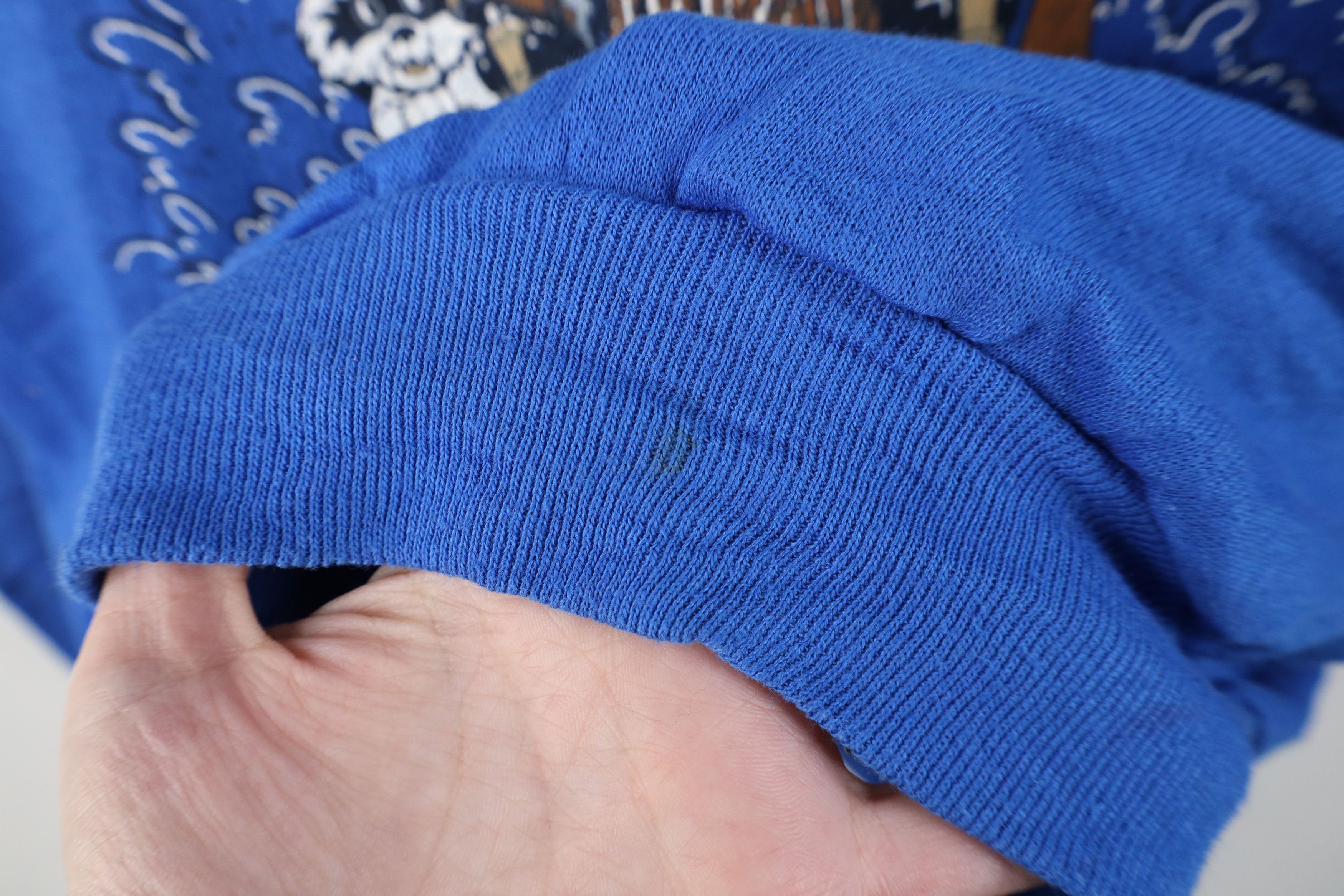 Vintage Vintage 90s Greatest Hunter Hunting Sweatshirt Blue USA Size US XL / EU 56 / 4 - 8 Thumbnail