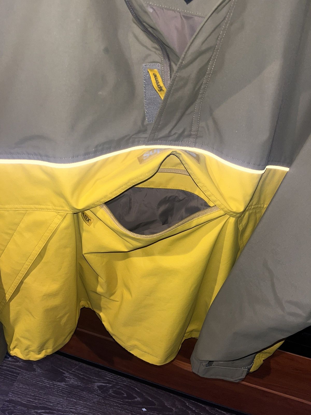Supreme Supreme Goretex anorak Size US L / EU 52-54 / 3 - 8 Thumbnail
