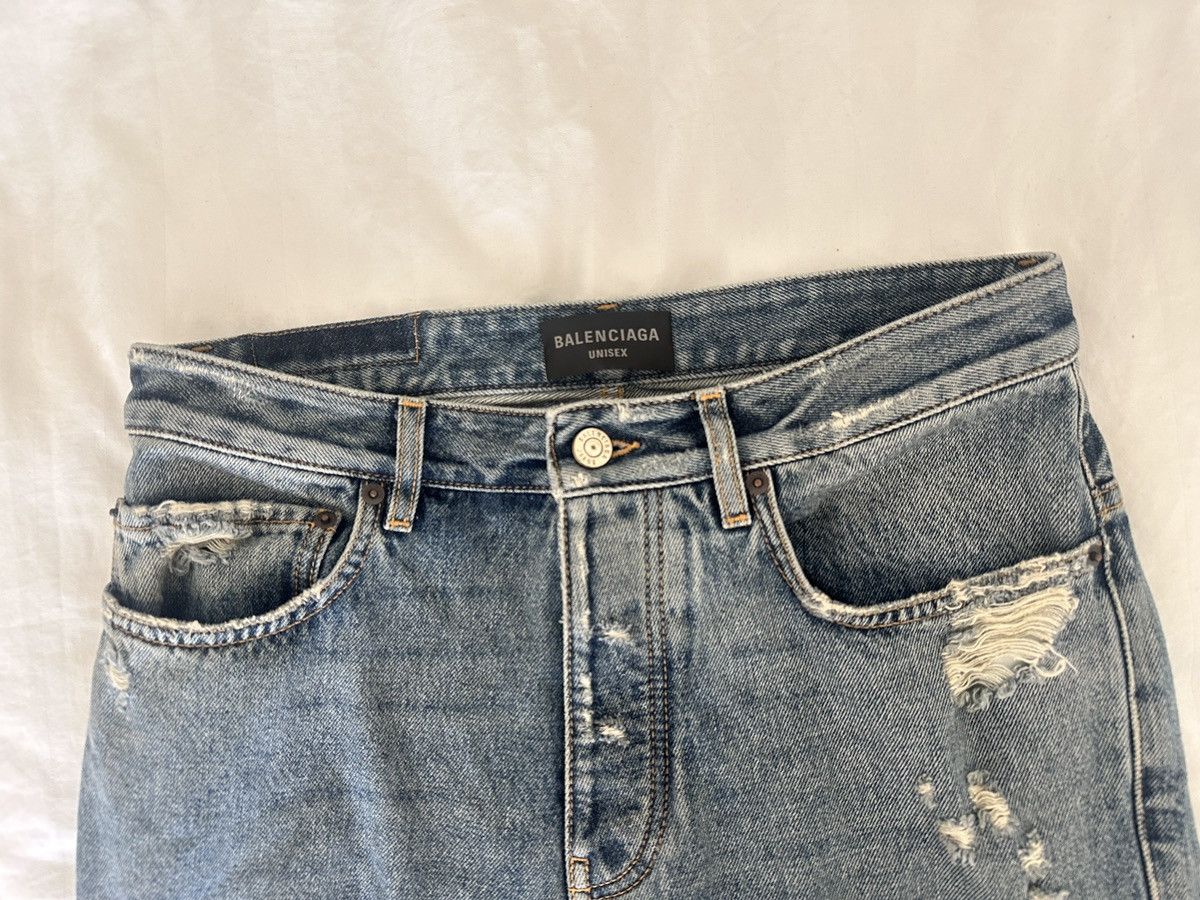 Balenciaga Balenciaga ‘Ripped’ Jeans Sun Bleached Blue Size US 27 - 4 Thumbnail