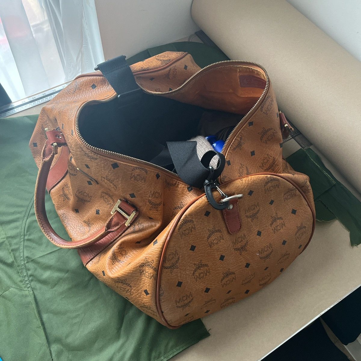 MCM MCM Duffle Bag Size ONE SIZE - 2 Thumbnail