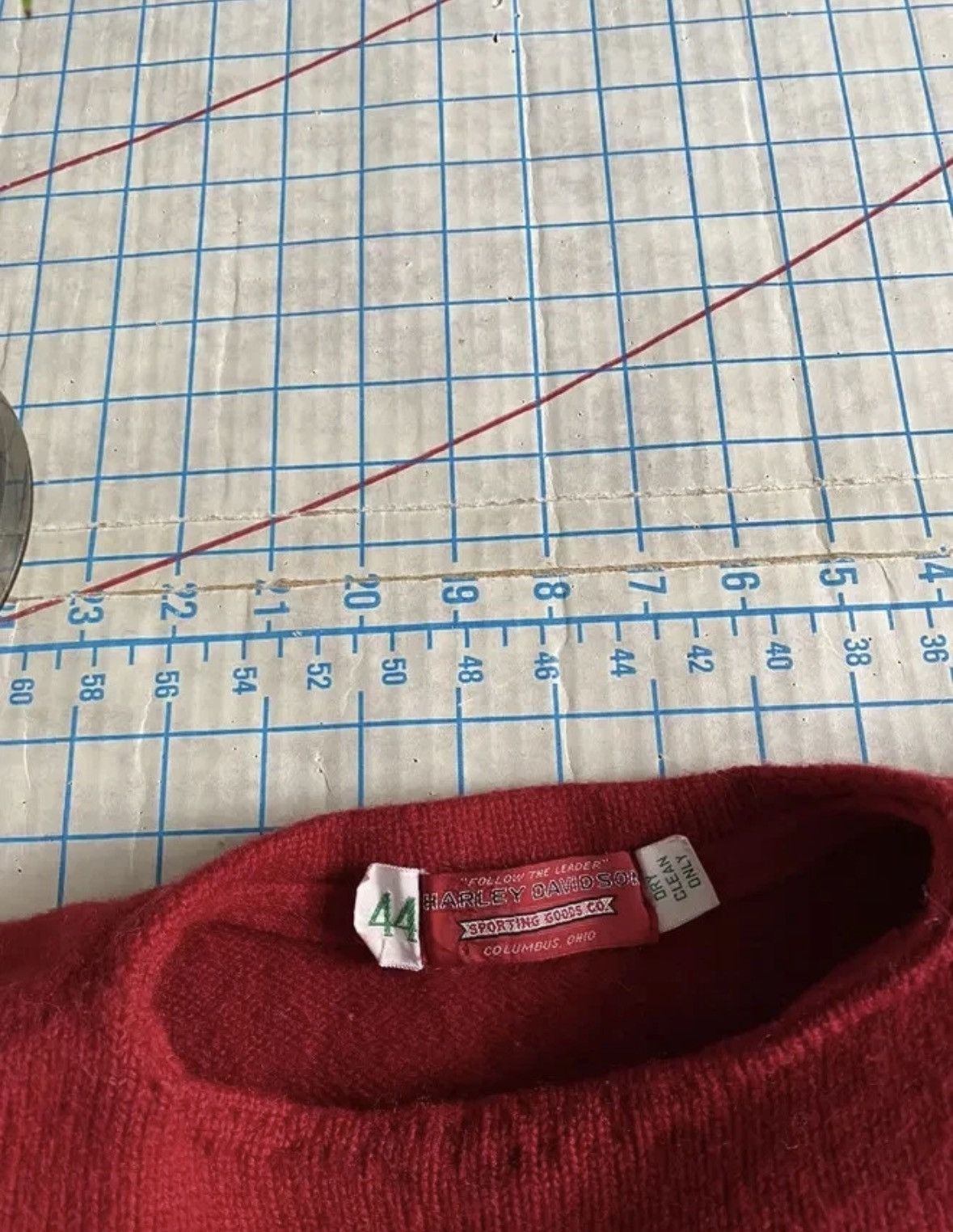 Harley Davidson Vintage Harley Davidson Sporting Goods Co 40-6s Sweater Red Size US S / EU 44-46 / 1 - 6 Thumbnail