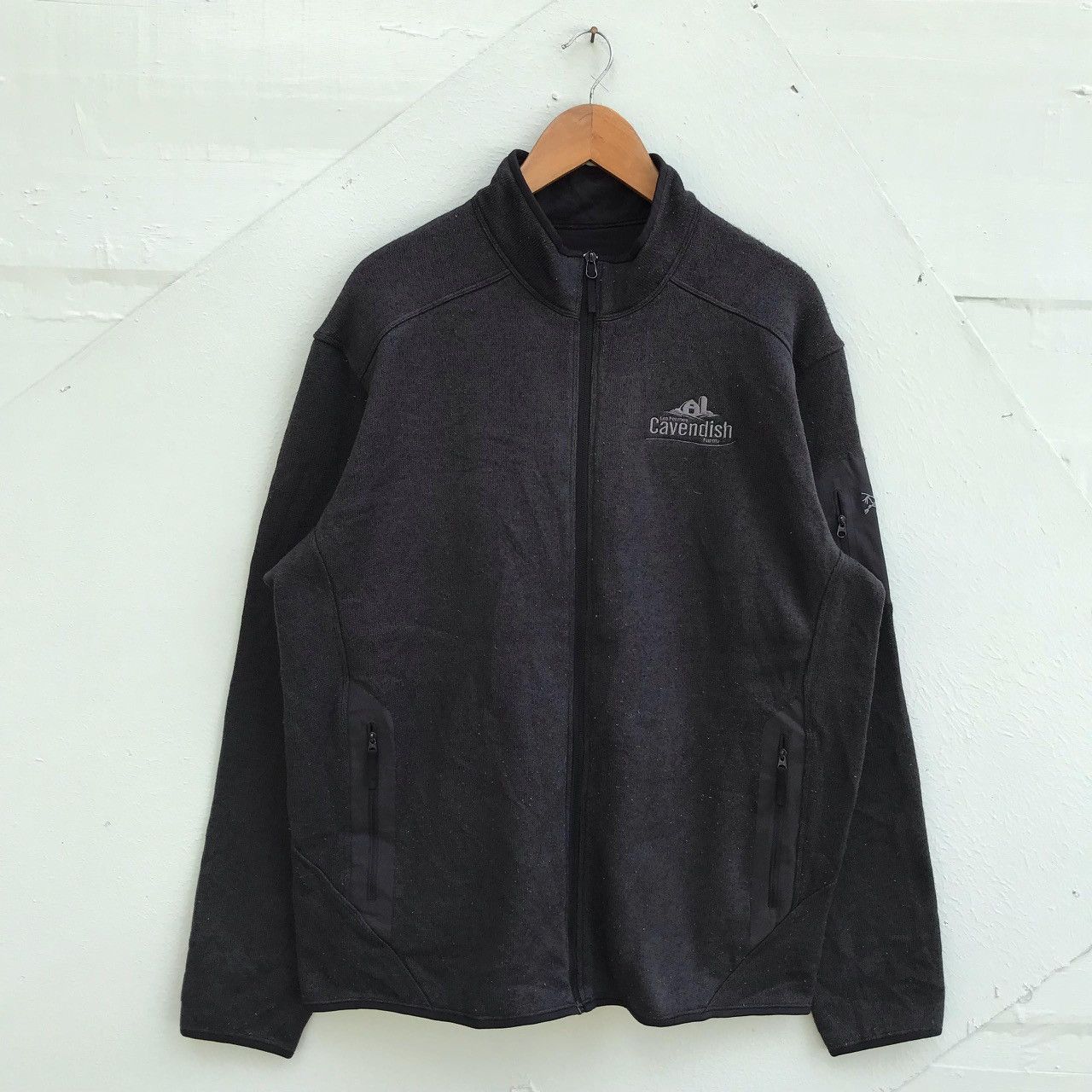 Arc'teryx Arcteryx Covert Cardigan Mens Sweater Size US XL / EU 56 / 4 - 1 Thumbnail