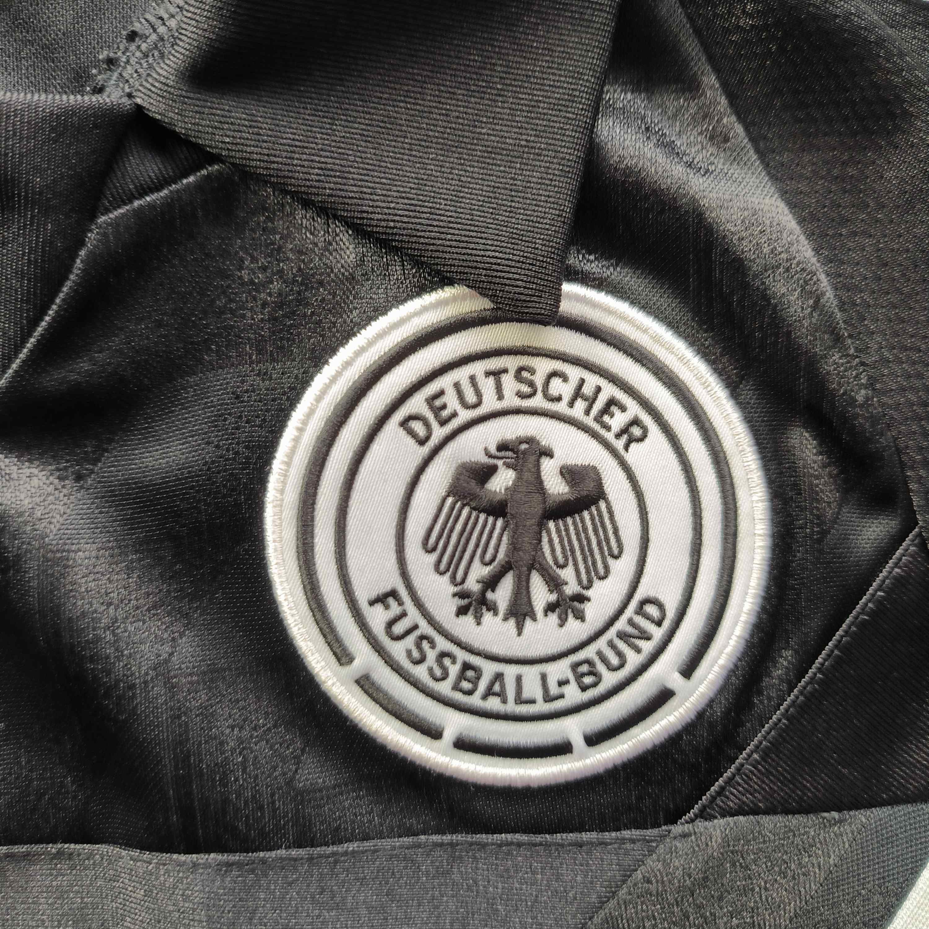 Adidas Germany 2016-17 Adidas training retro football jersey XS Size US XS / EU 42 / 0 - 3 Thumbnail